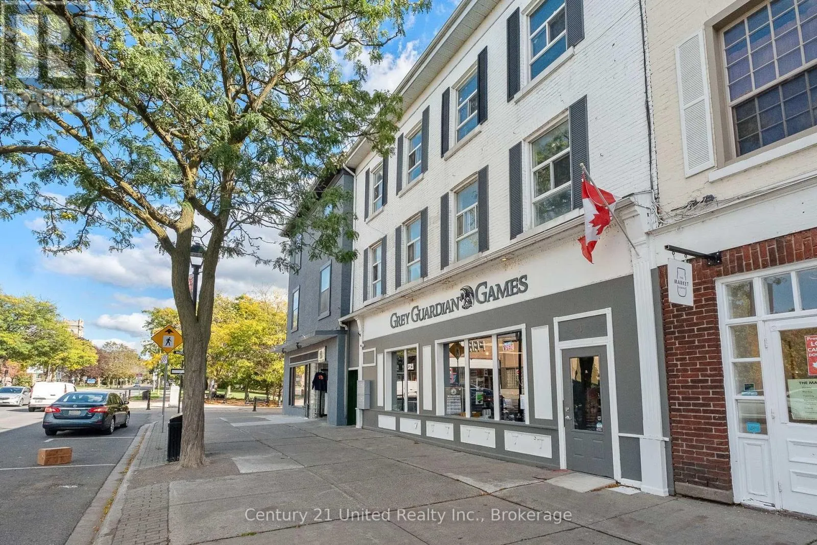 41 KING STREET E