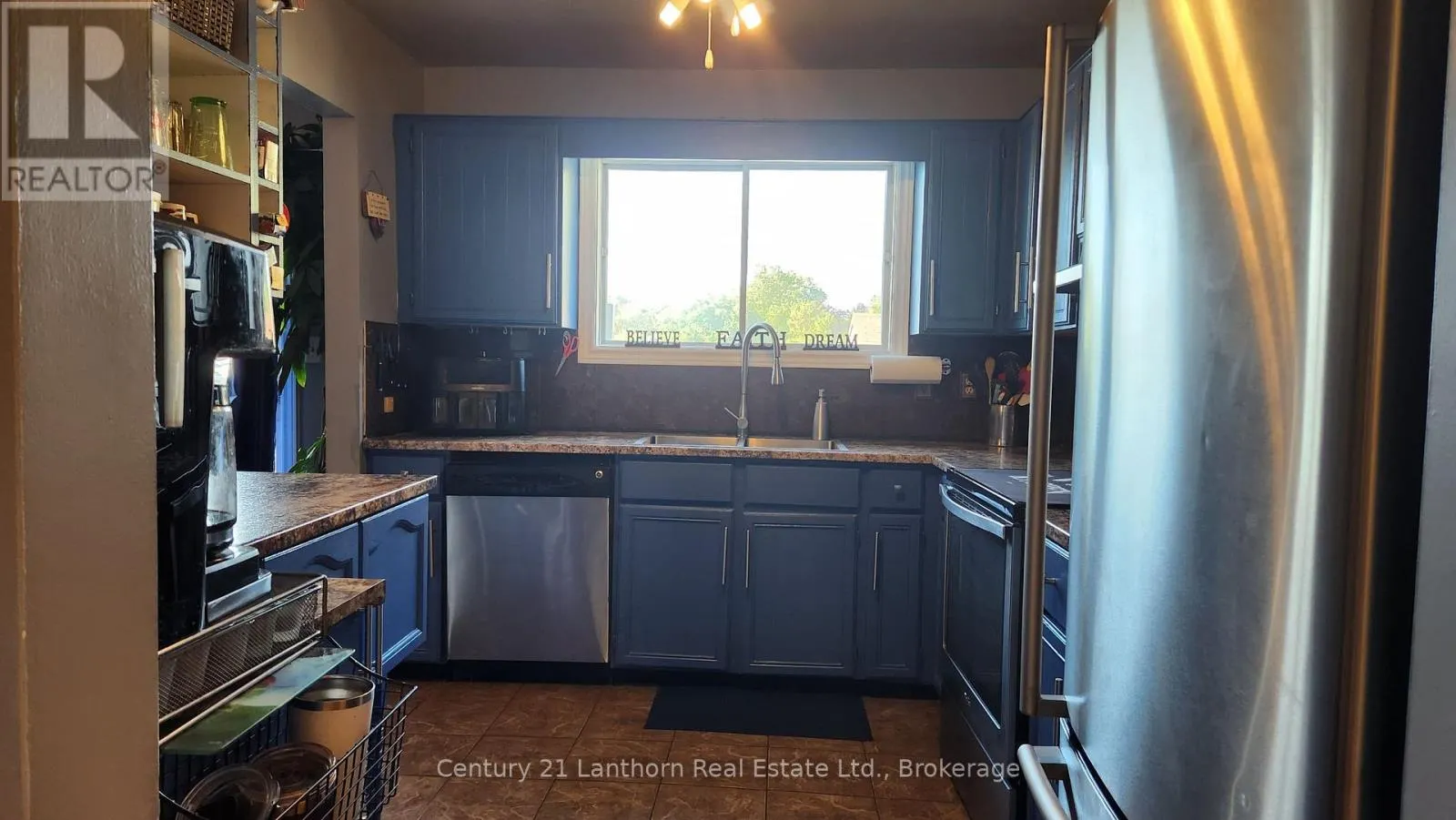 13 LORAINE AVENUE