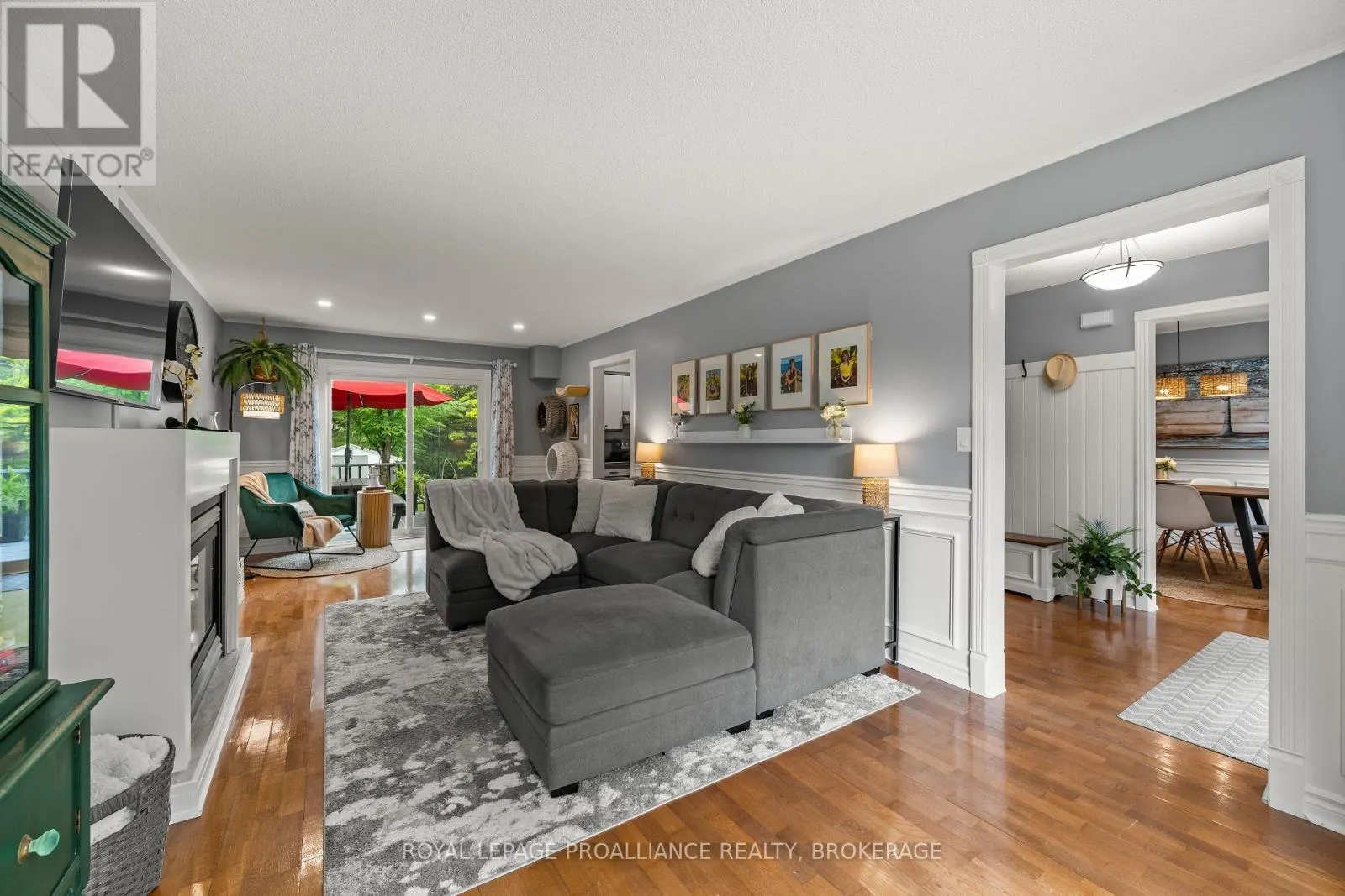 22 HERITAGE DRIVE