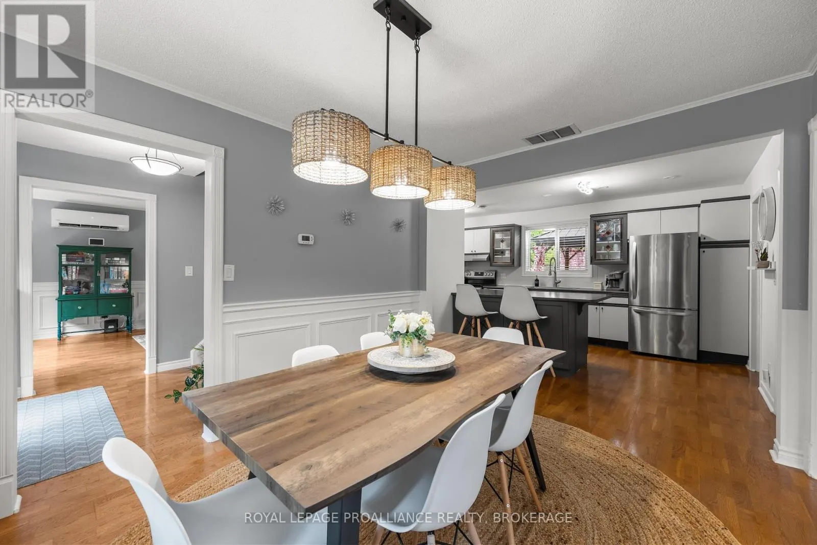 22 HERITAGE DRIVE
