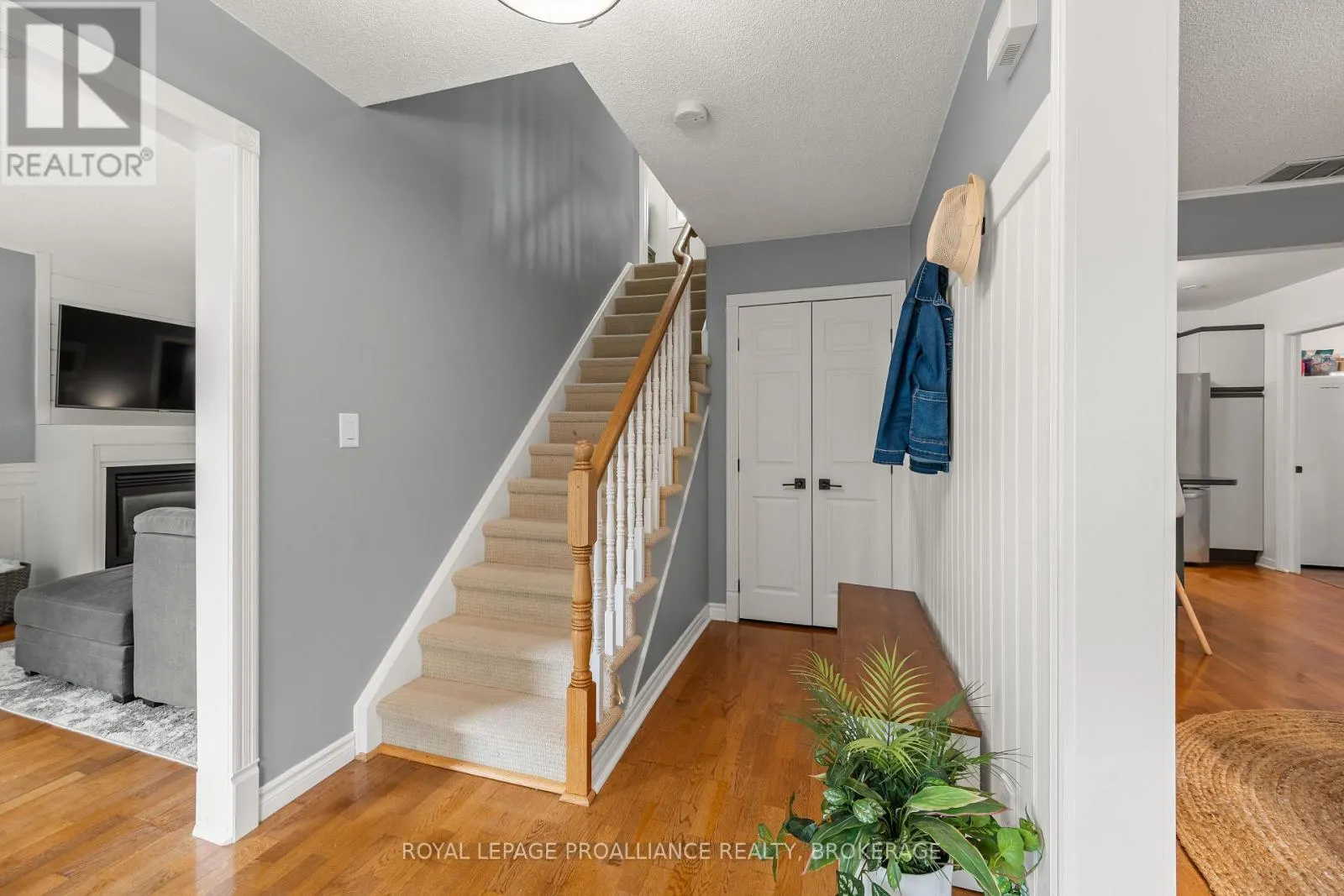 22 HERITAGE DRIVE