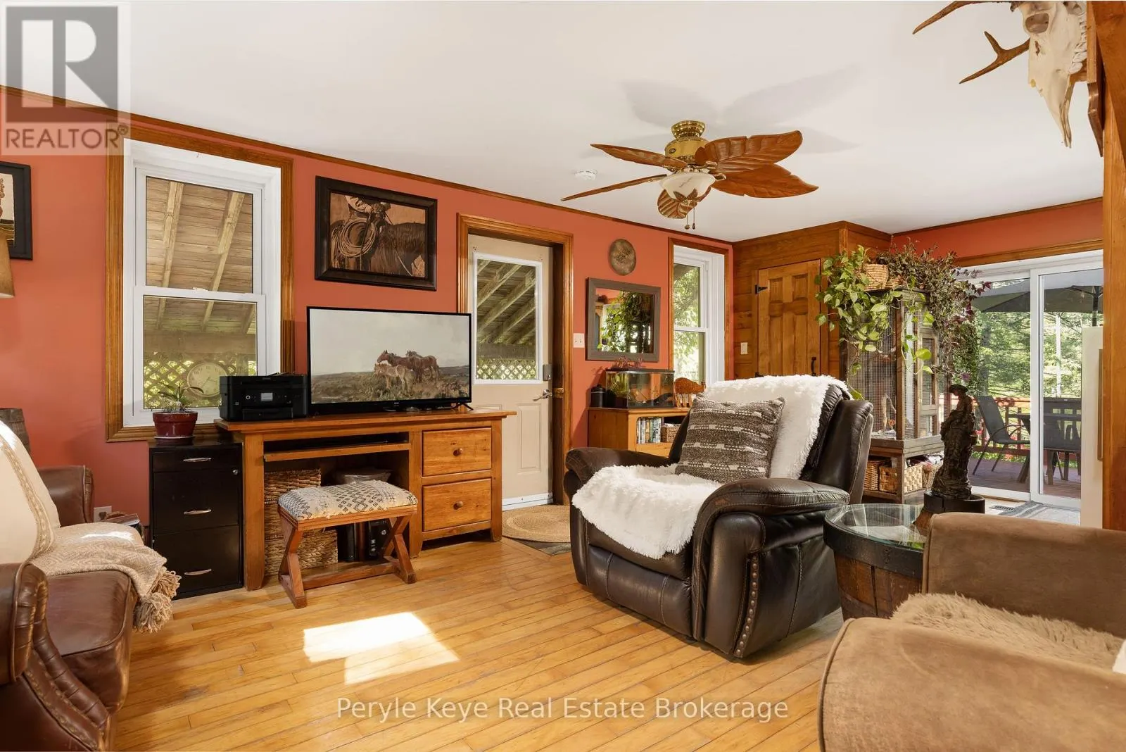 2322 OLD MUSKOKA ROAD