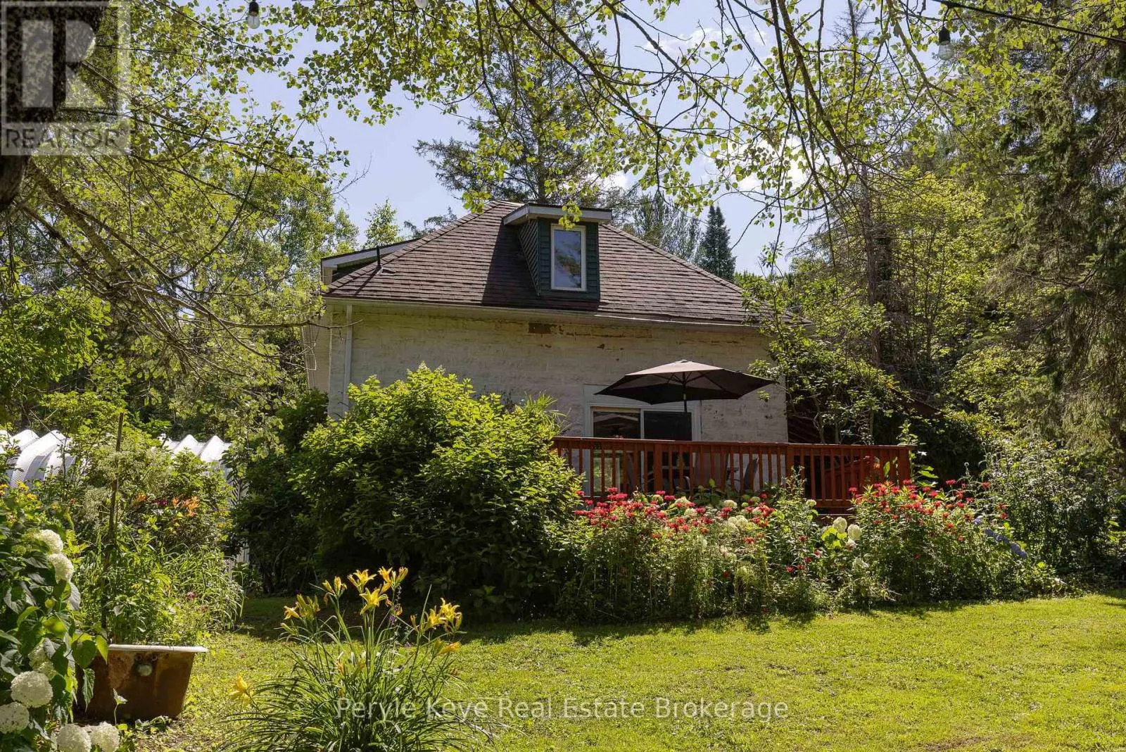 2322 OLD MUSKOKA ROAD