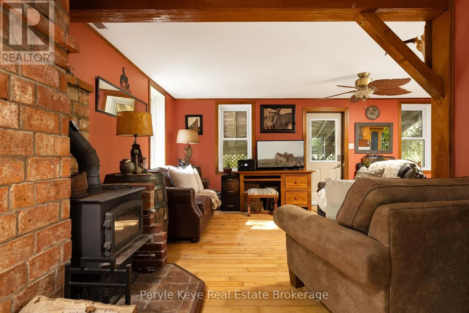 2322 OLD MUSKOKA ROAD