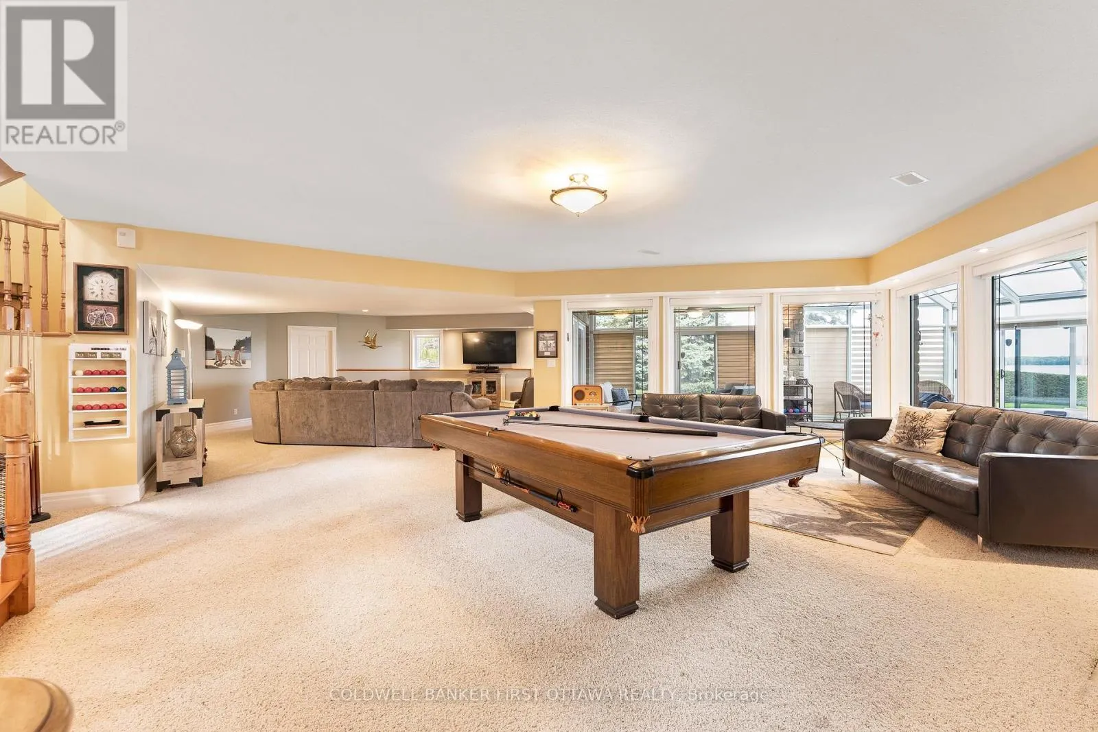 987 1000 ISLANDS PARKWAY