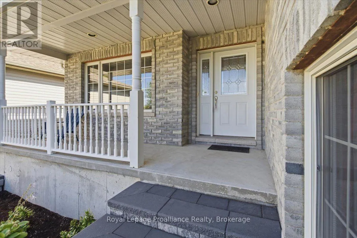 35 FOREST VALLEY DRIVE