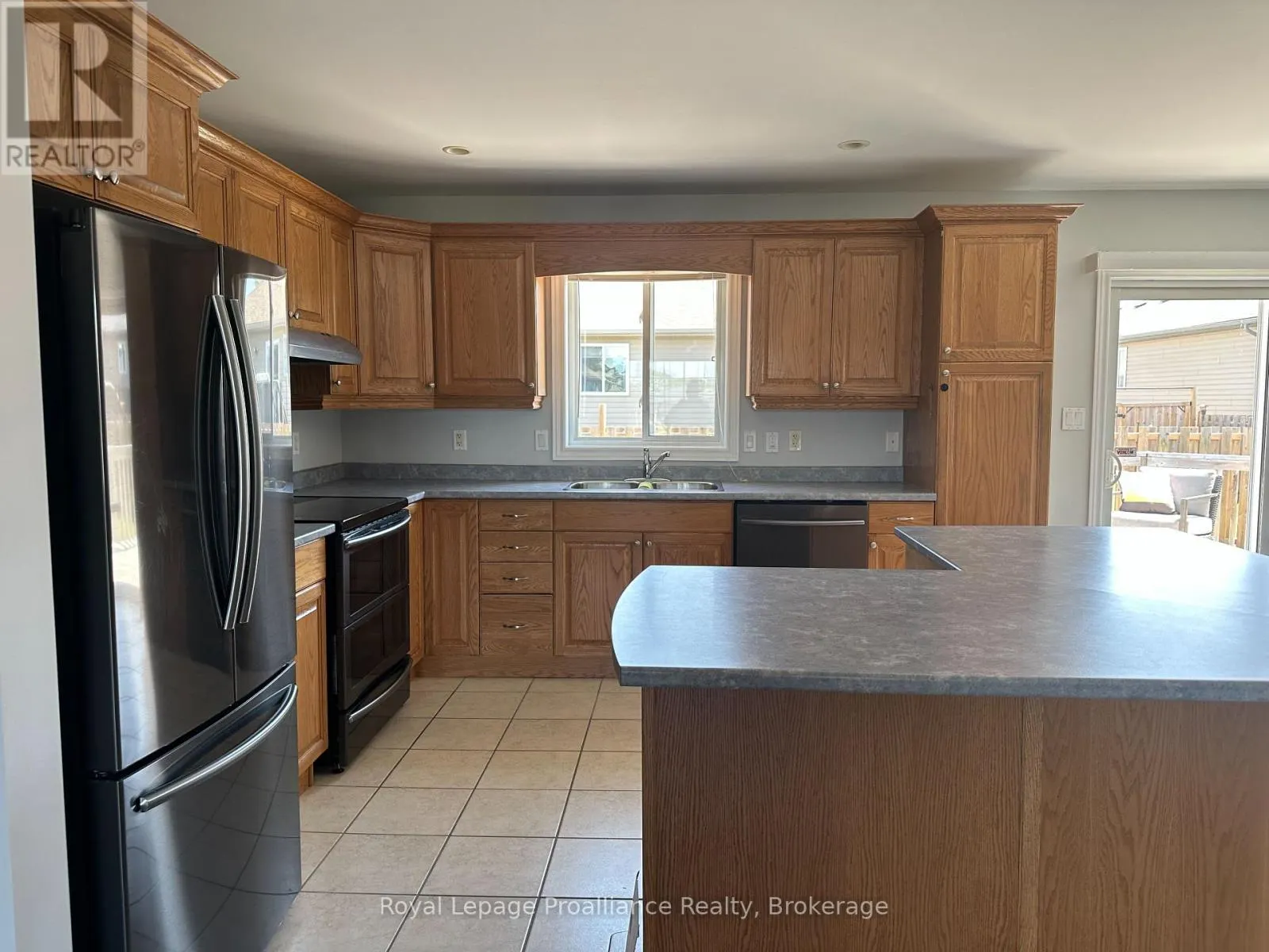35 FOREST VALLEY DRIVE