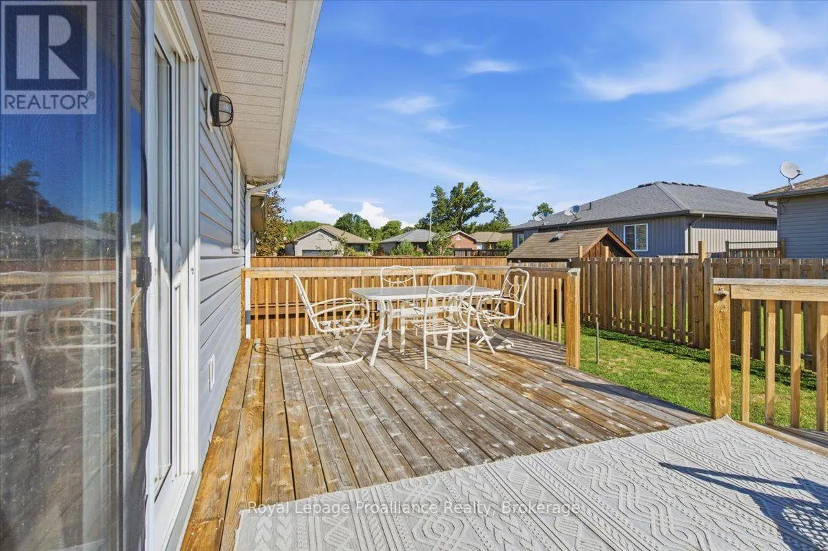35 FOREST VALLEY DRIVE