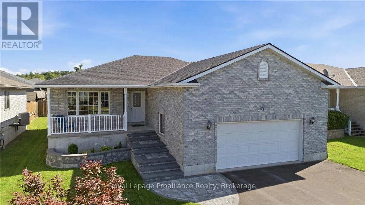 35 FOREST VALLEY DRIVE