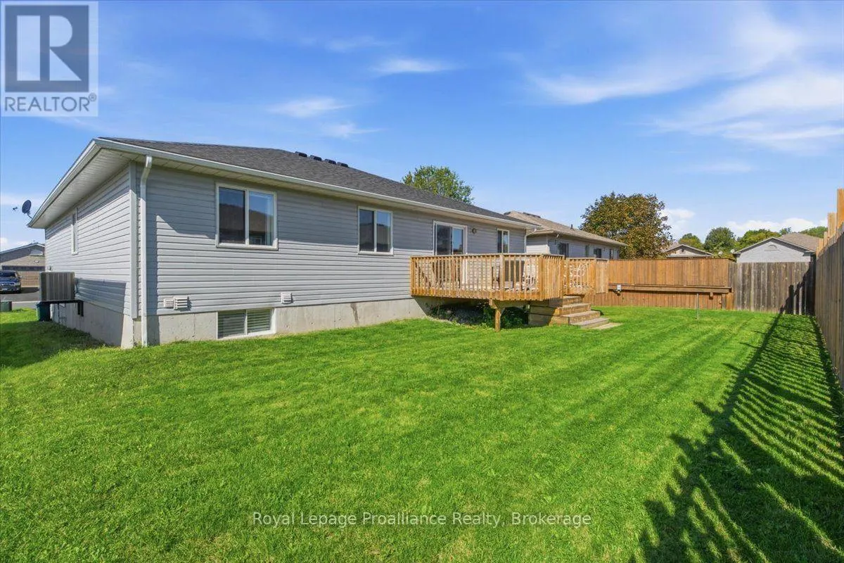 35 FOREST VALLEY DRIVE