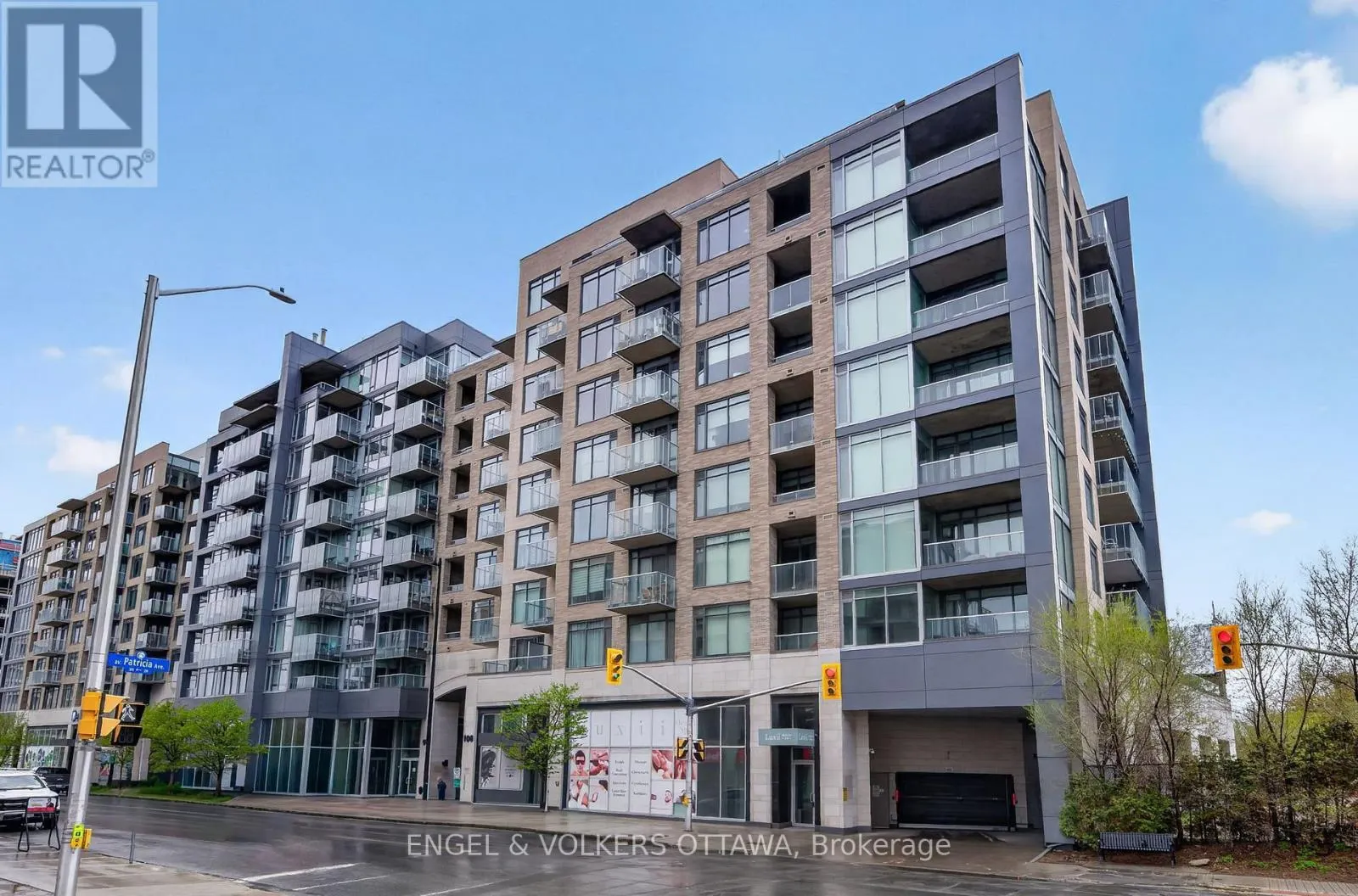 507 - 108 RICHMOND ROAD