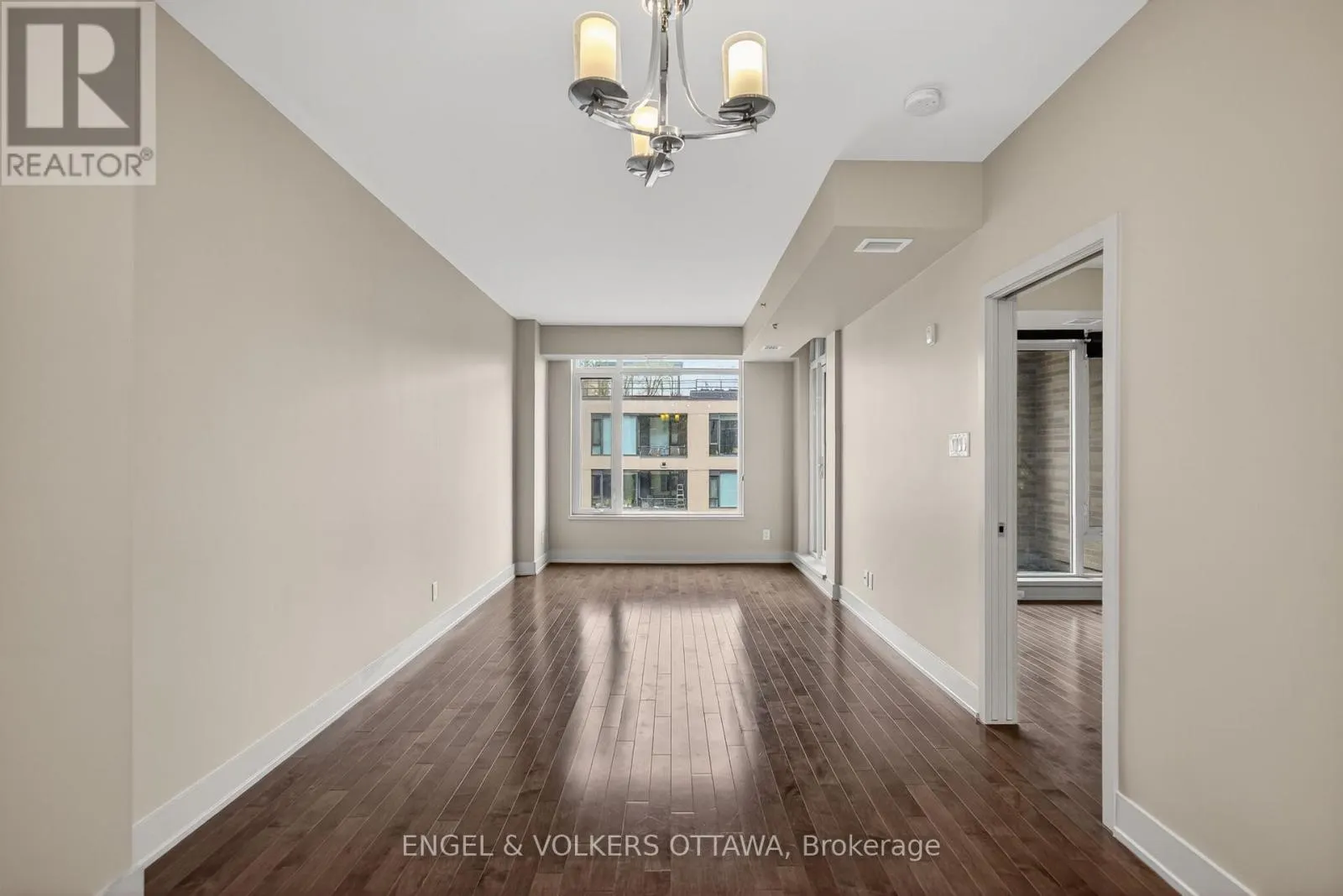 507 - 108 RICHMOND ROAD