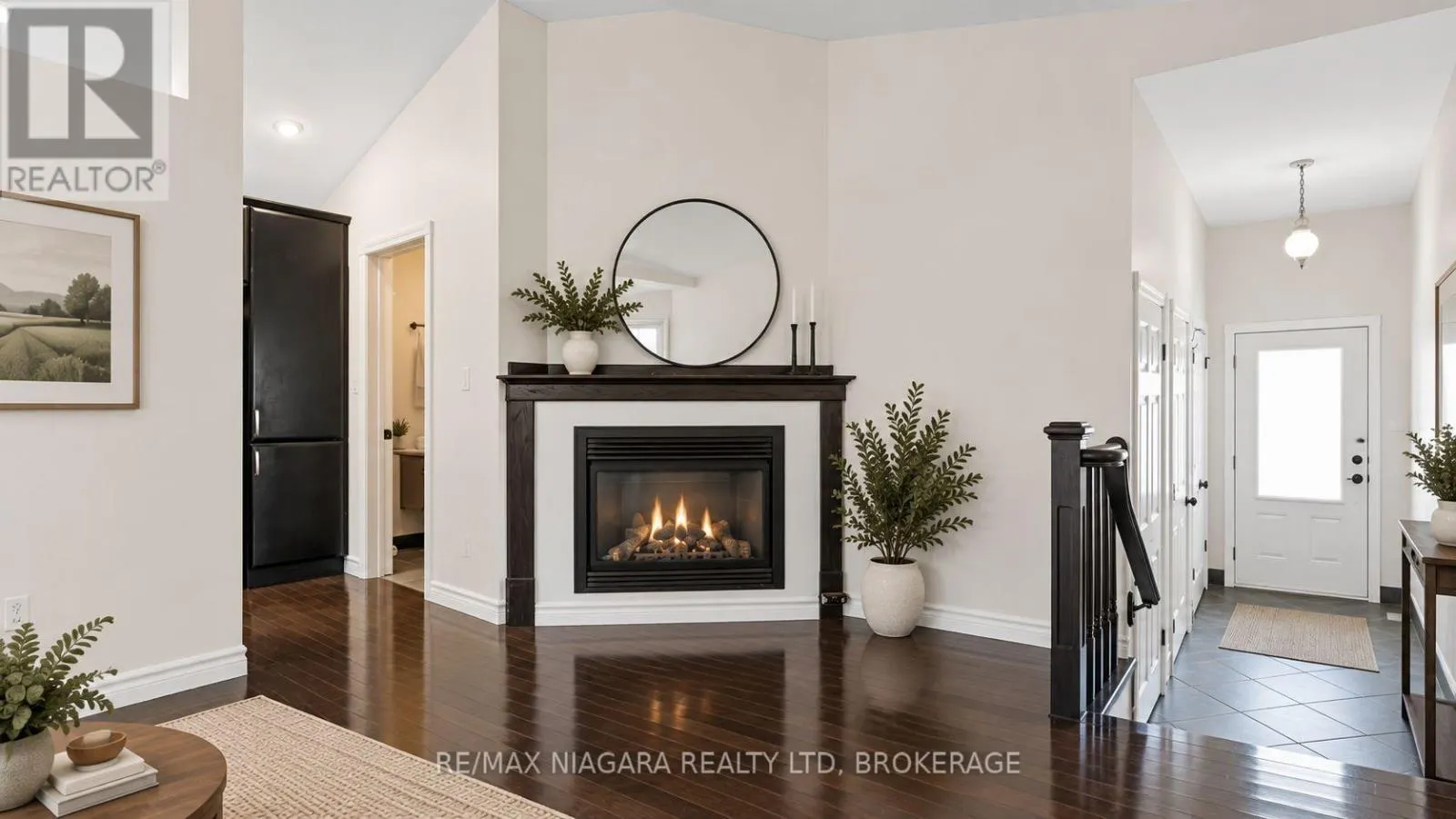 5671 HIGHLAND AVENUE