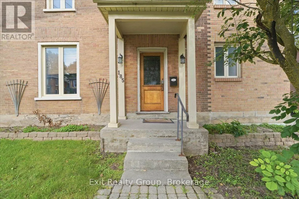 185 FOSTER AVENUE
