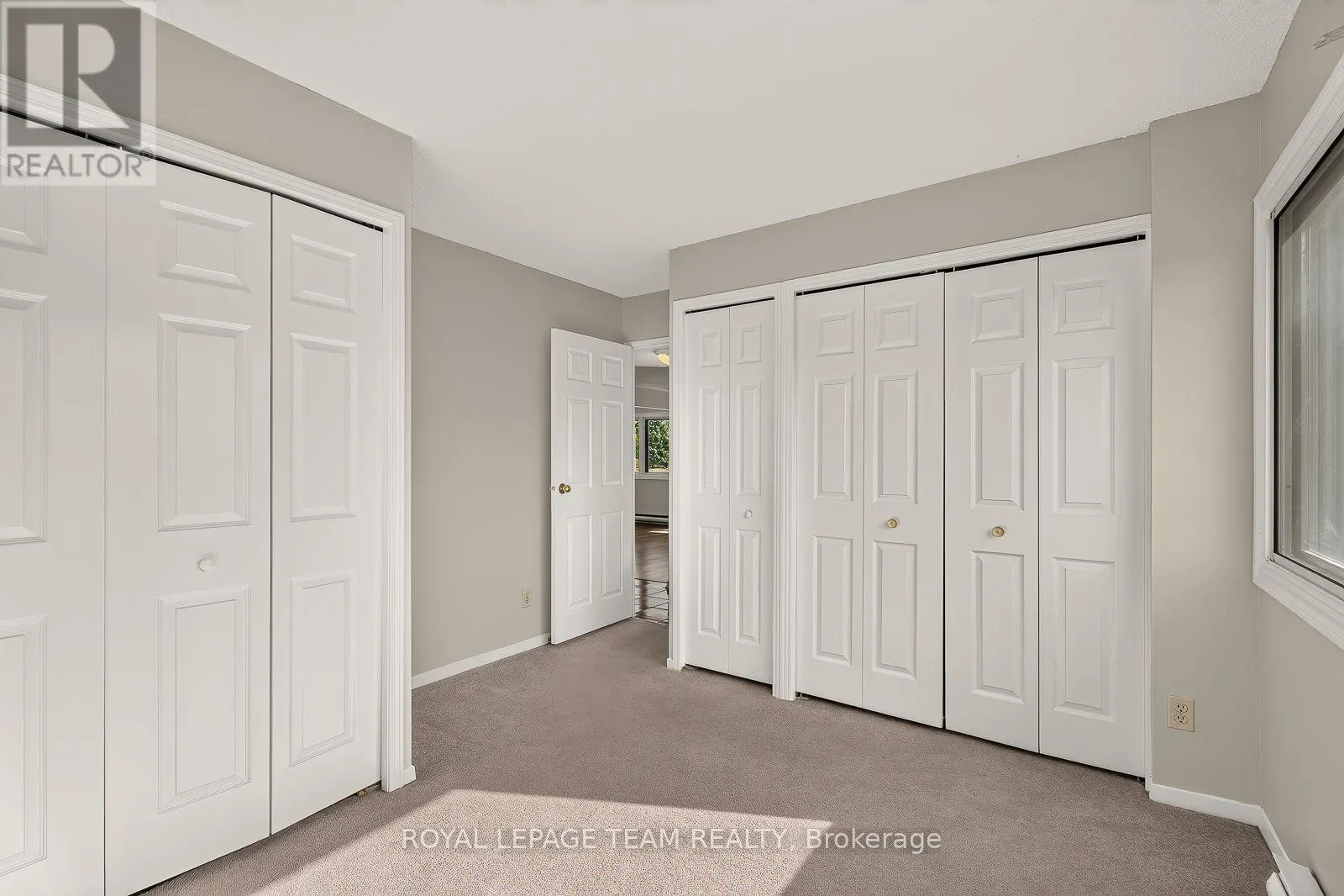 310 - 40 LANDRY STREET