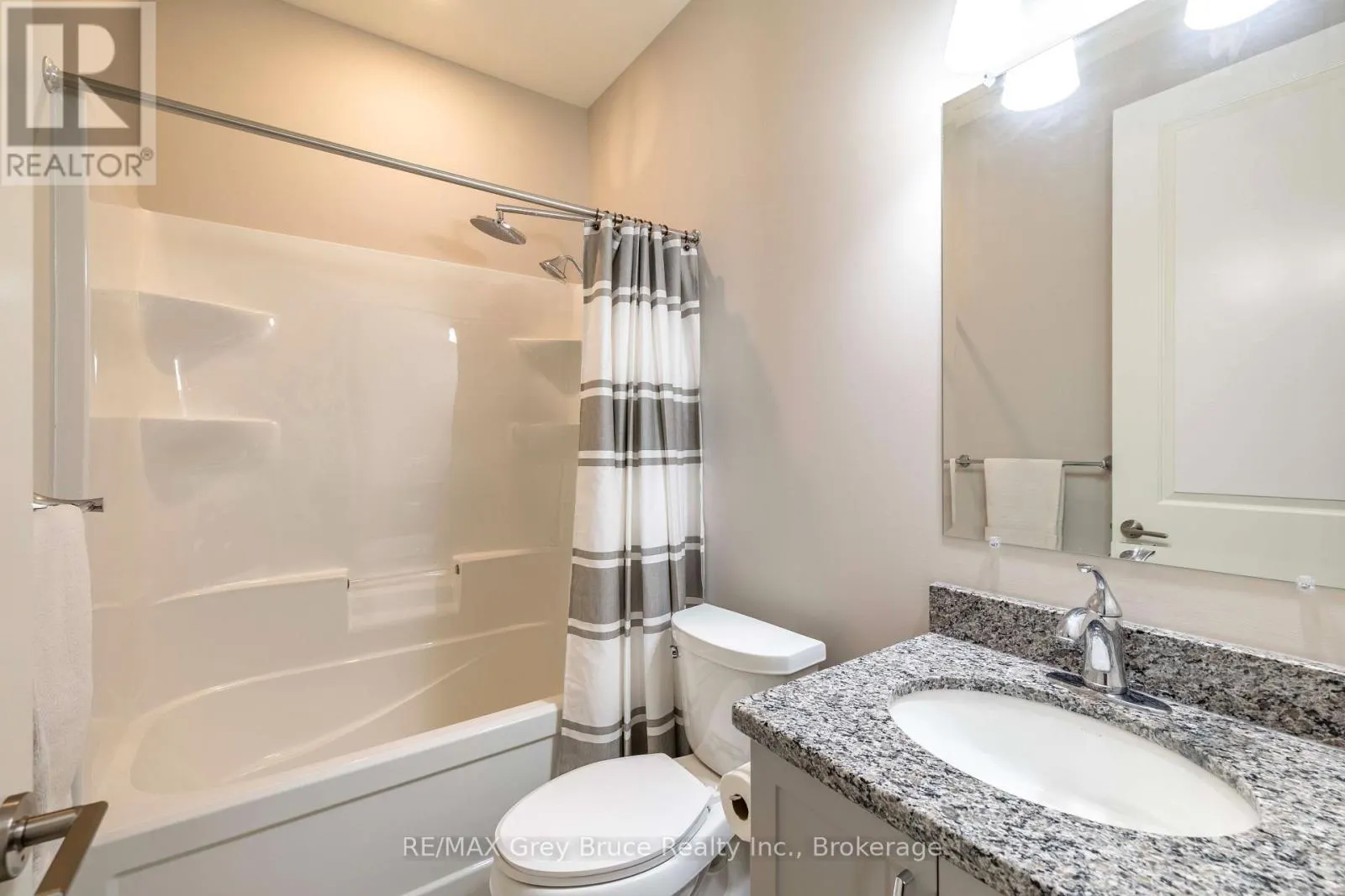 505 - 80 9TH STREET EAST STREET E #505