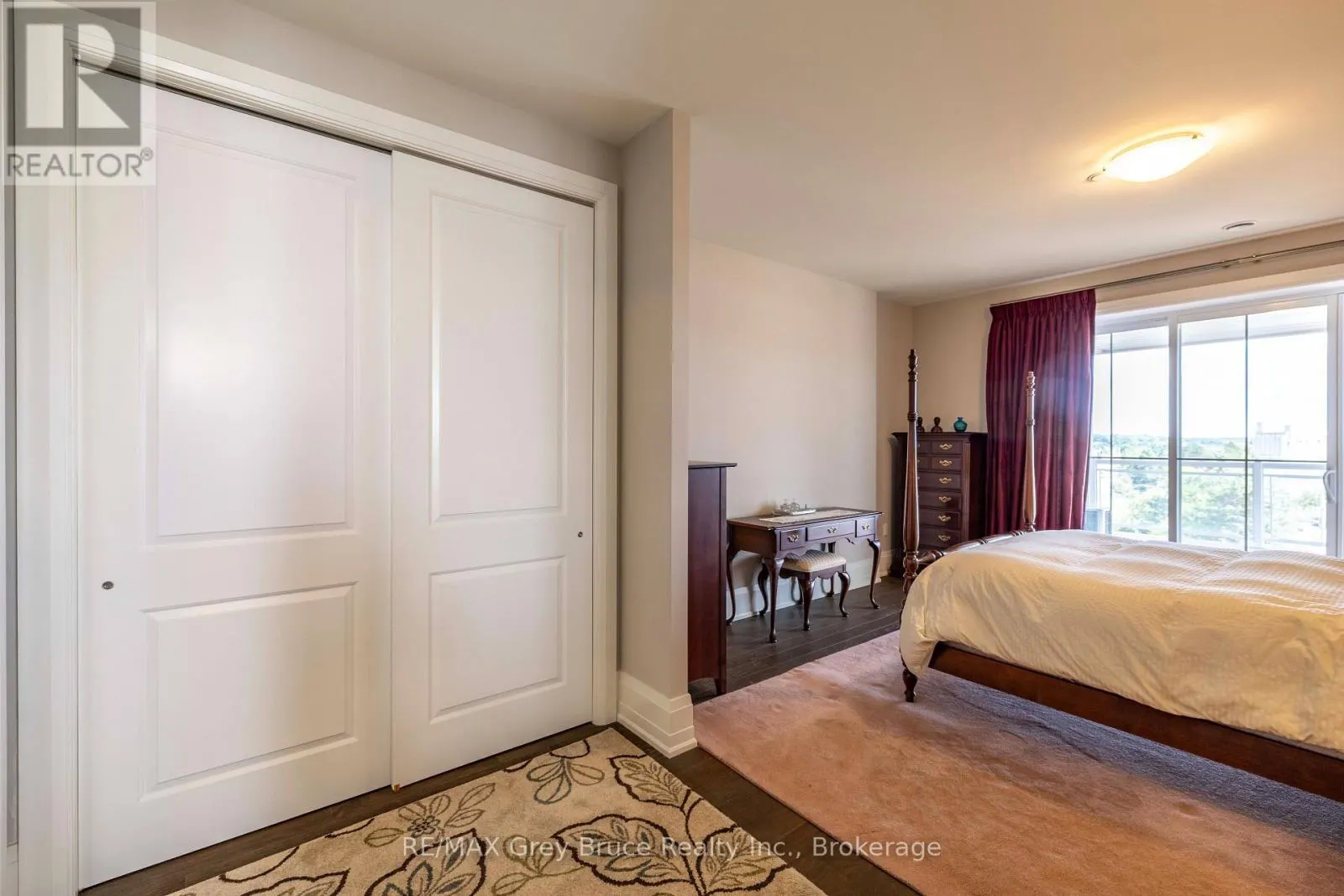 505 - 80 9TH STREET EAST STREET E #505
