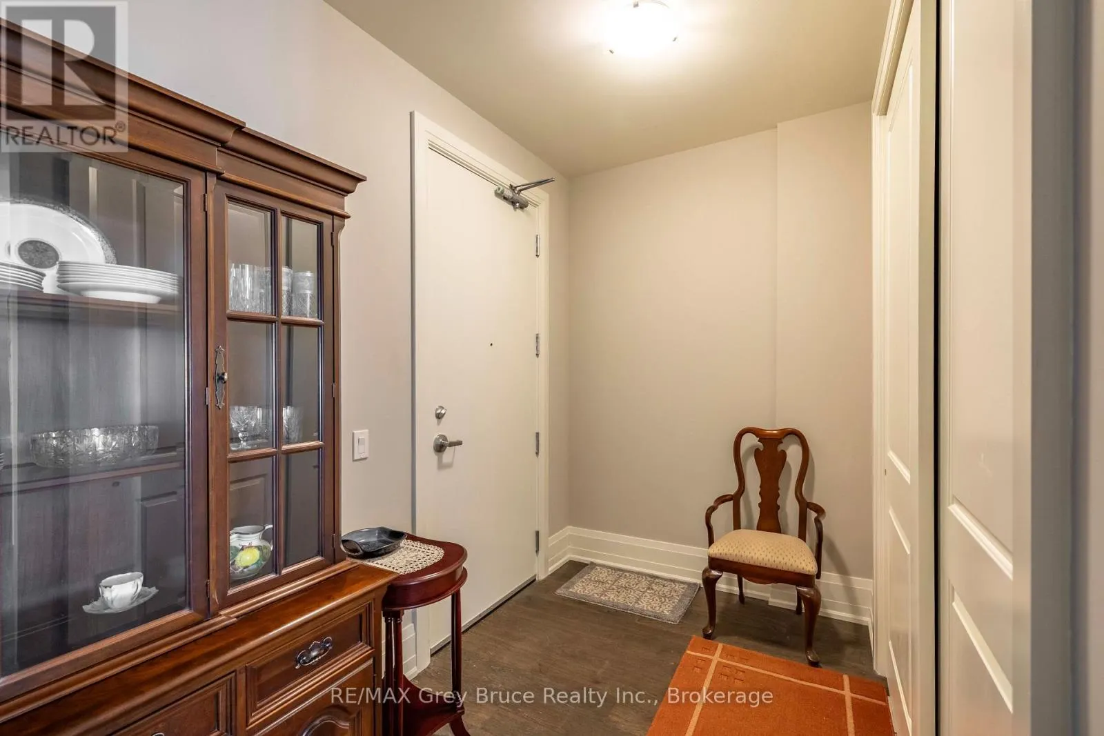 505 - 80 9TH STREET EAST STREET E #505