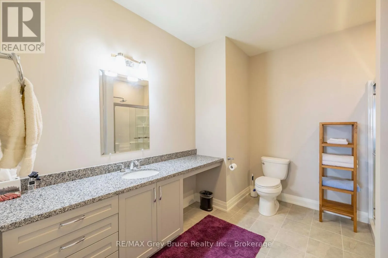 505 - 80 9TH STREET EAST STREET E #505