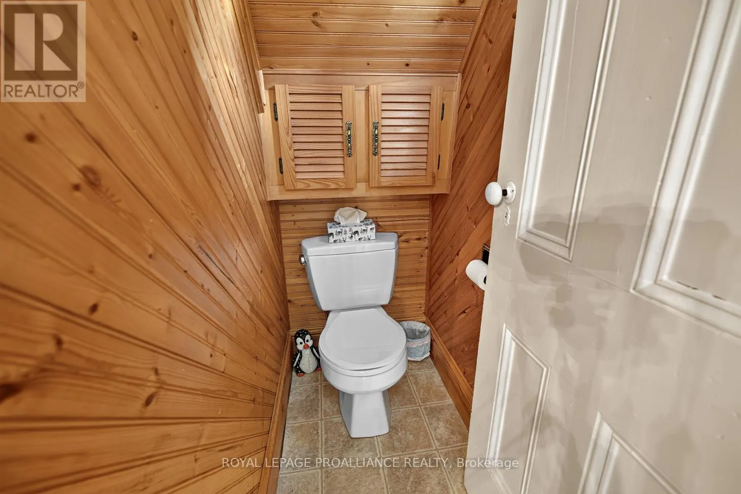 529 DIBBLE STREET W