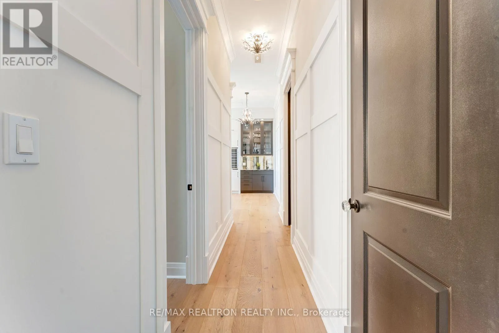 1202 - 223 ERB STREET W