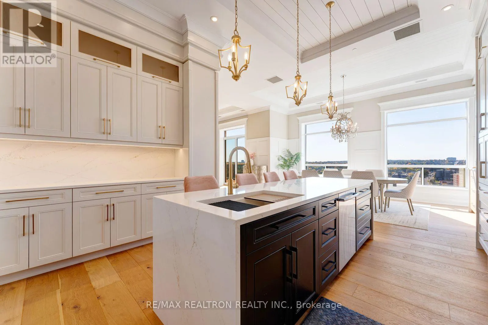 1202 - 223 ERB STREET W