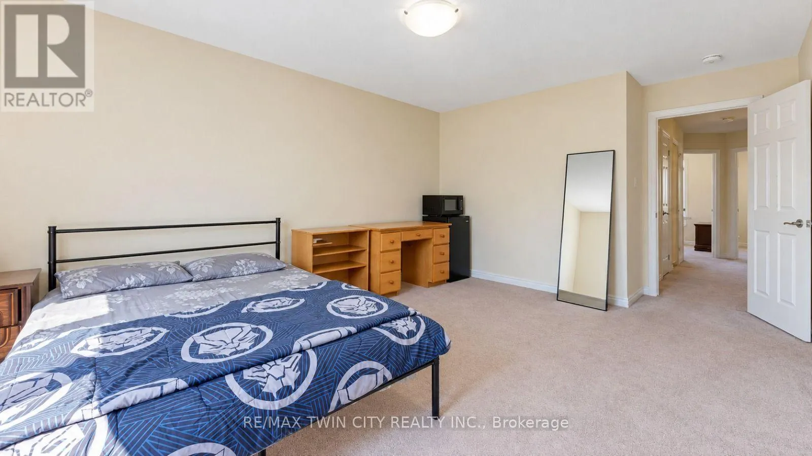 755 LINDEN DR UNIT 37 DRIVE