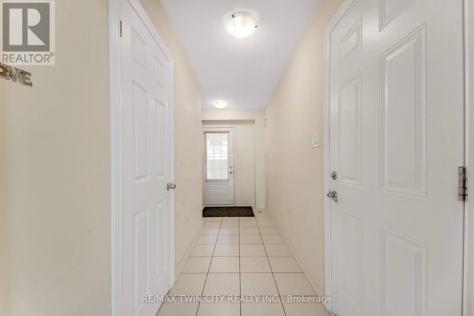 755 LINDEN DR UNIT 37 DRIVE