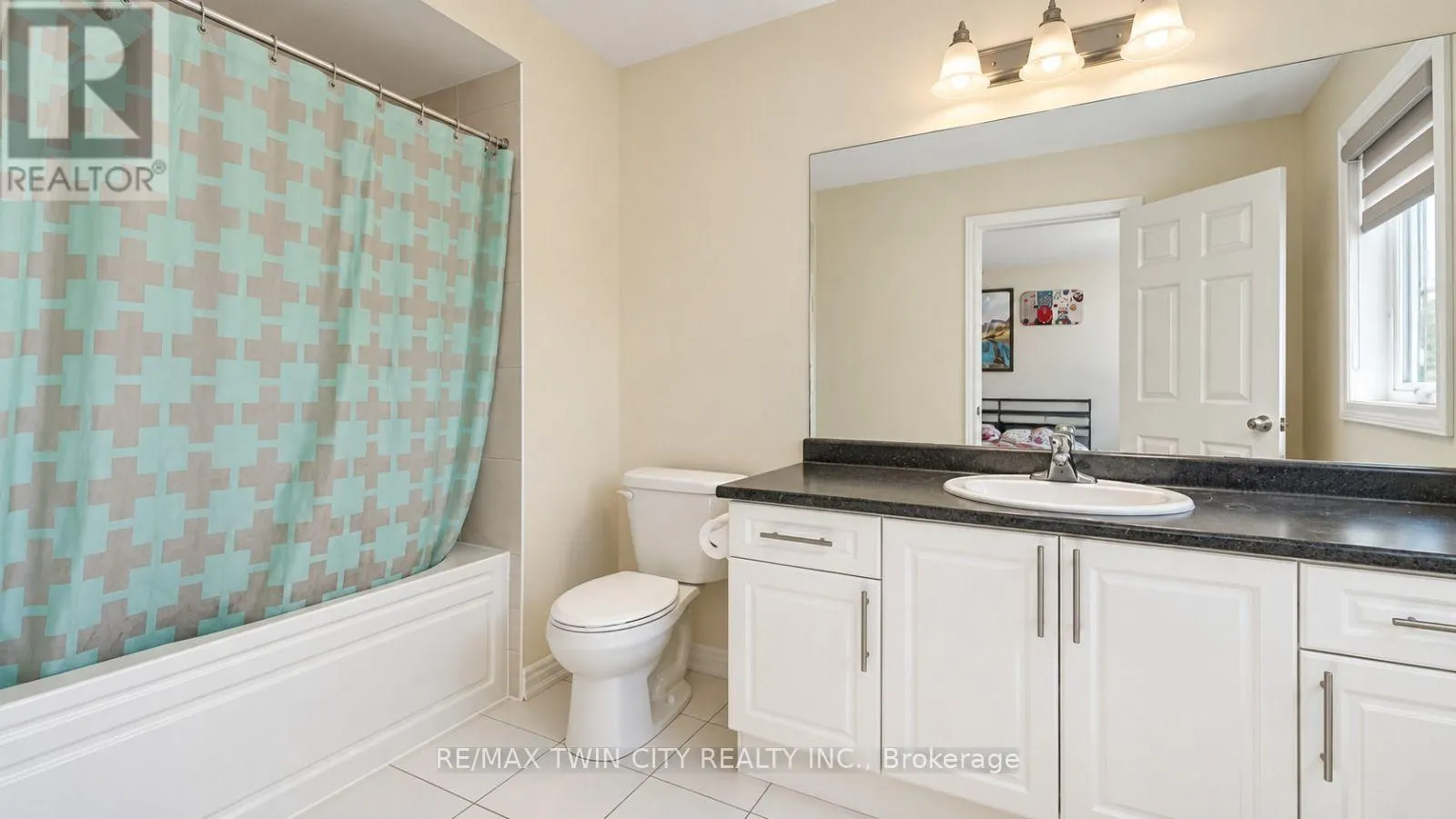 755 LINDEN DR UNIT 37 DRIVE