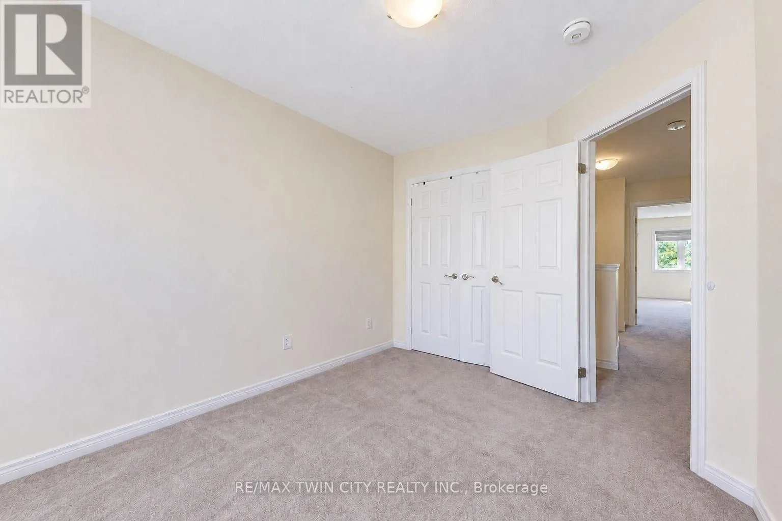 755 LINDEN DR UNIT 37 DRIVE