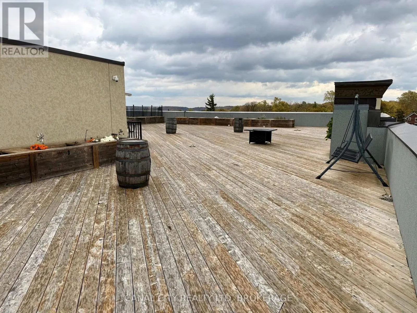 204 - 10 ALBERT STREET E #204