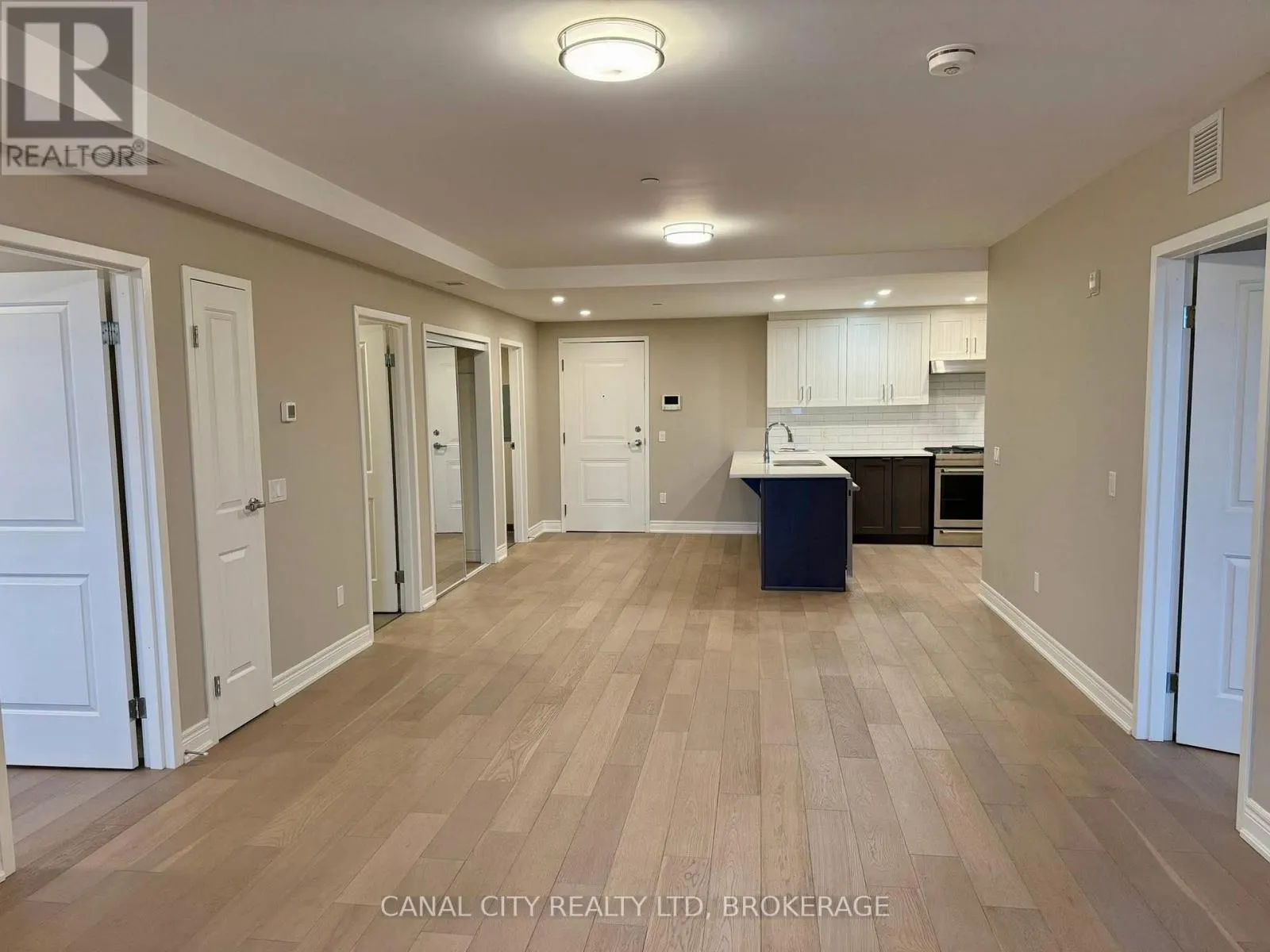 204 - 10 ALBERT STREET E #204