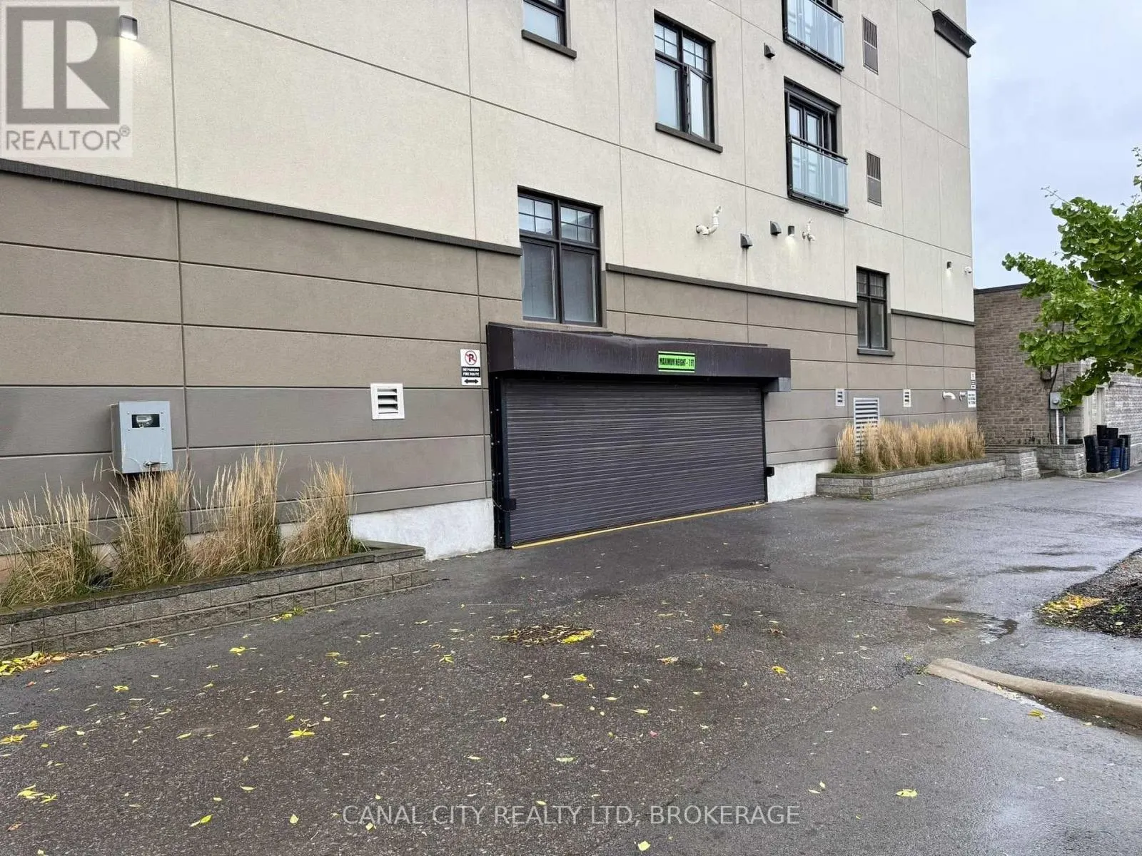 204 - 10 ALBERT STREET E #204