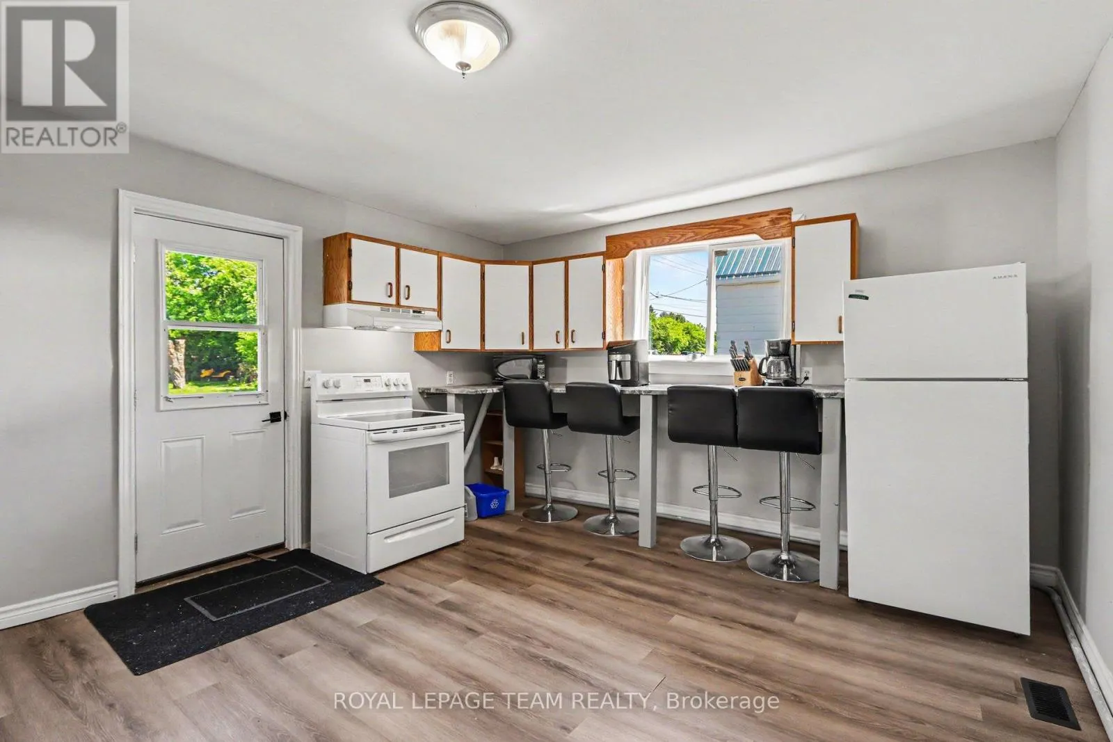 10486 CLARK ROAD