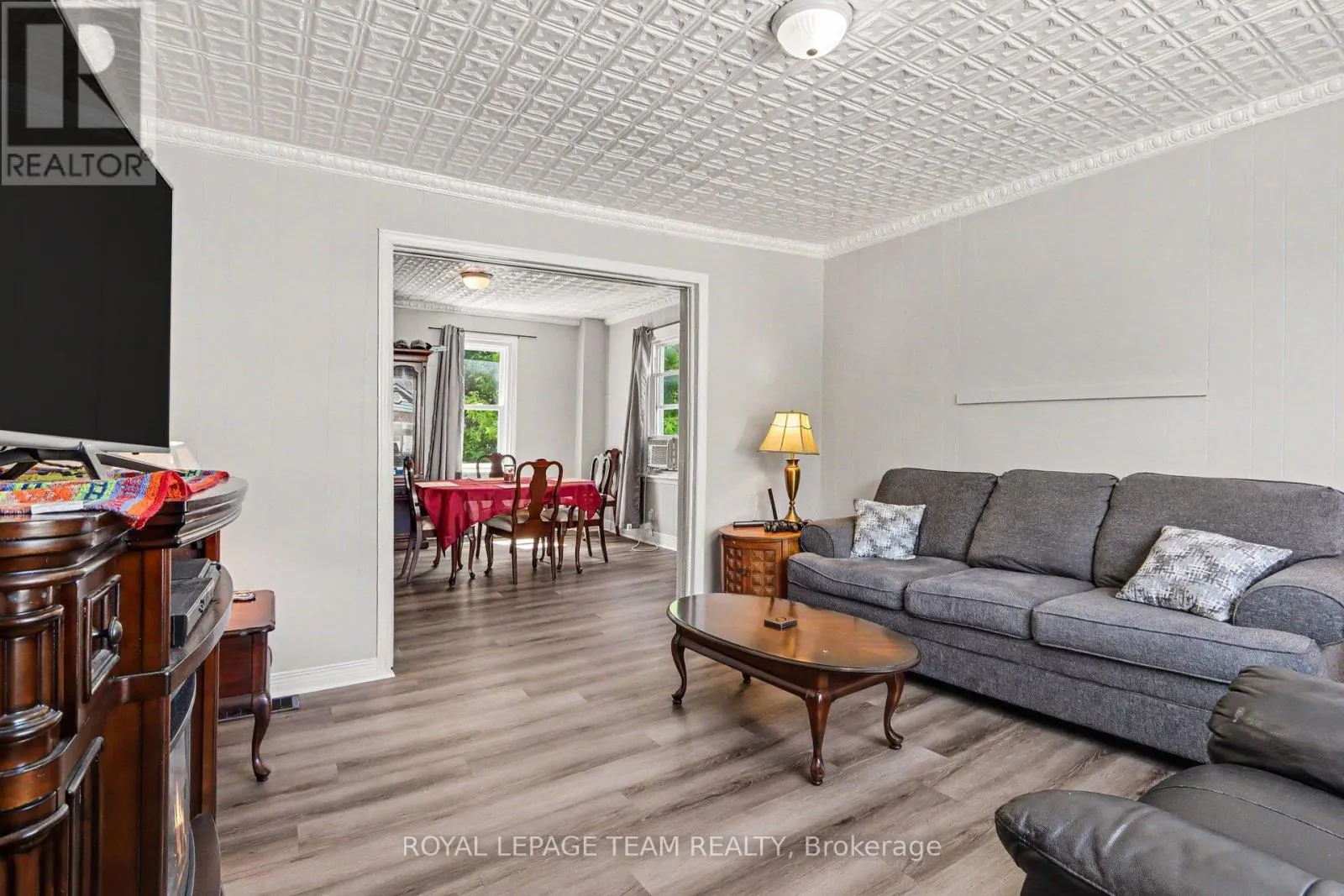 10486 CLARK ROAD