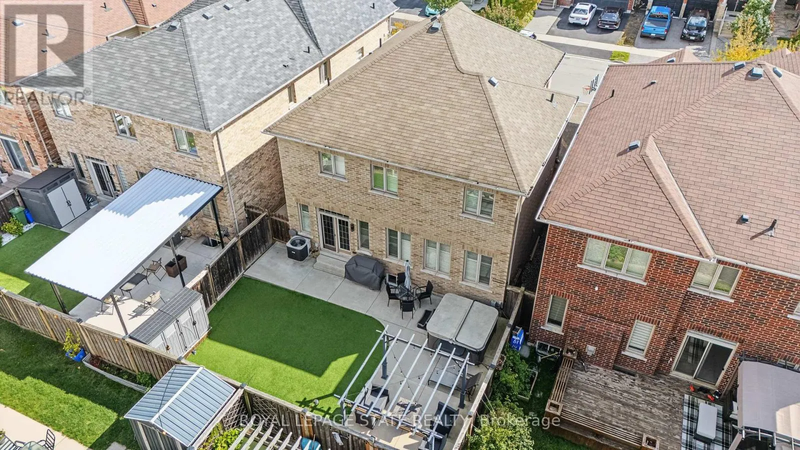 23 MCKNIGHT AVENUE