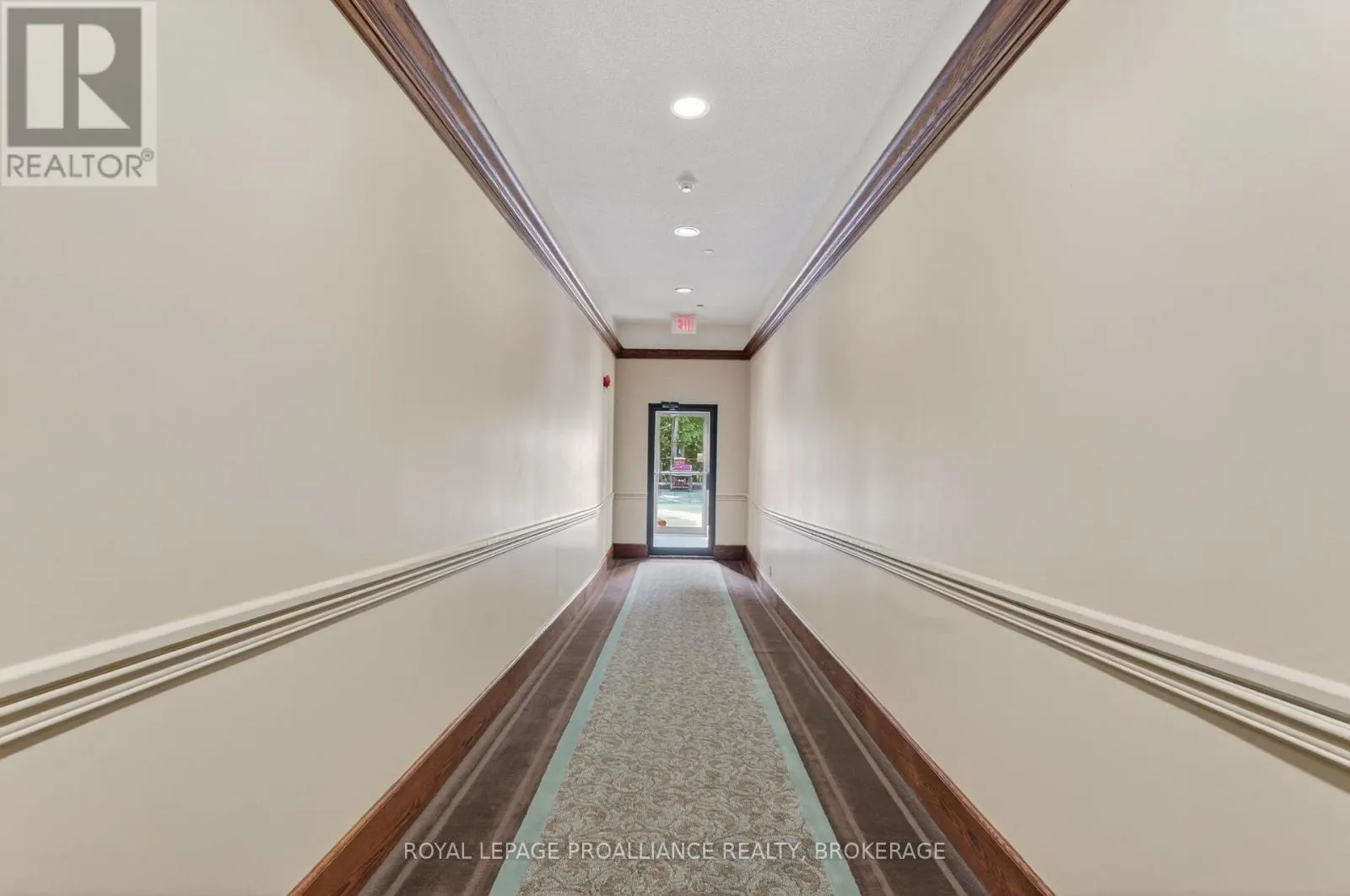 402 - 20 GORE STREET #402