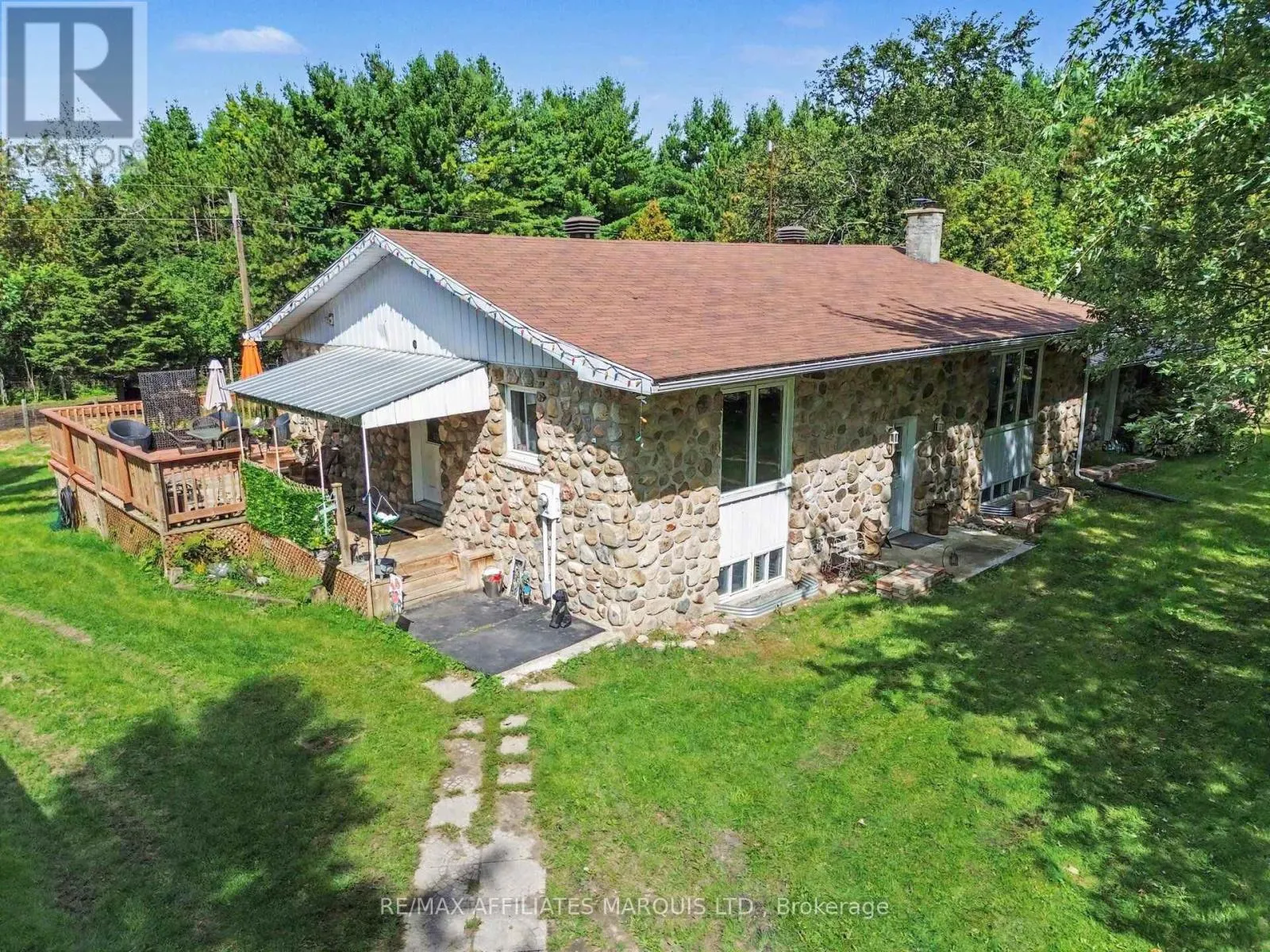 21111 CONC 8 ROAD