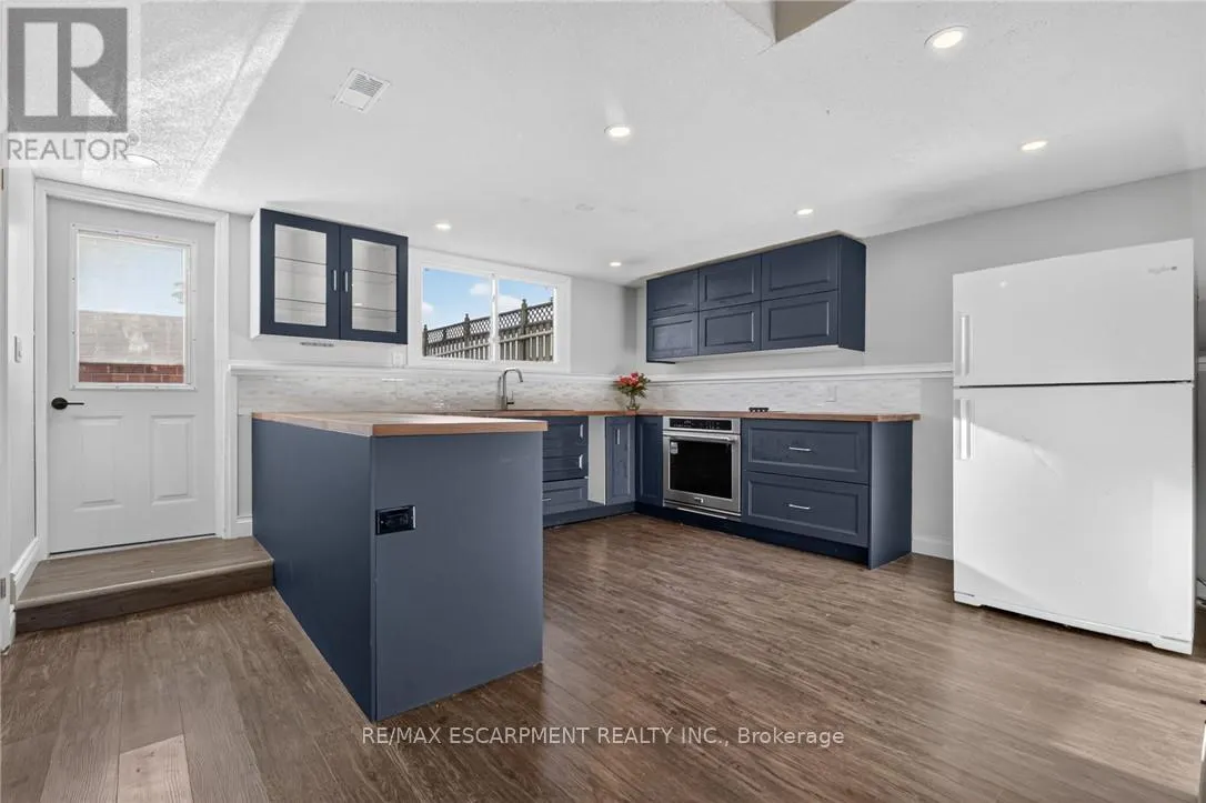 356 STATION STREET