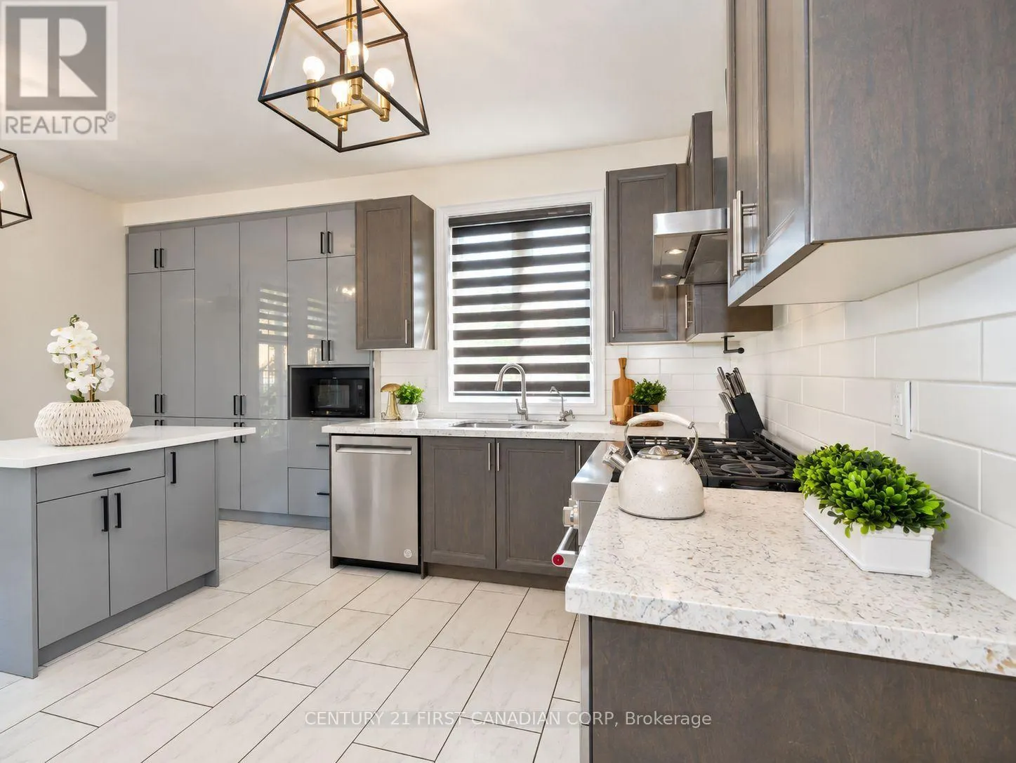 36 SEATON CRESCENT