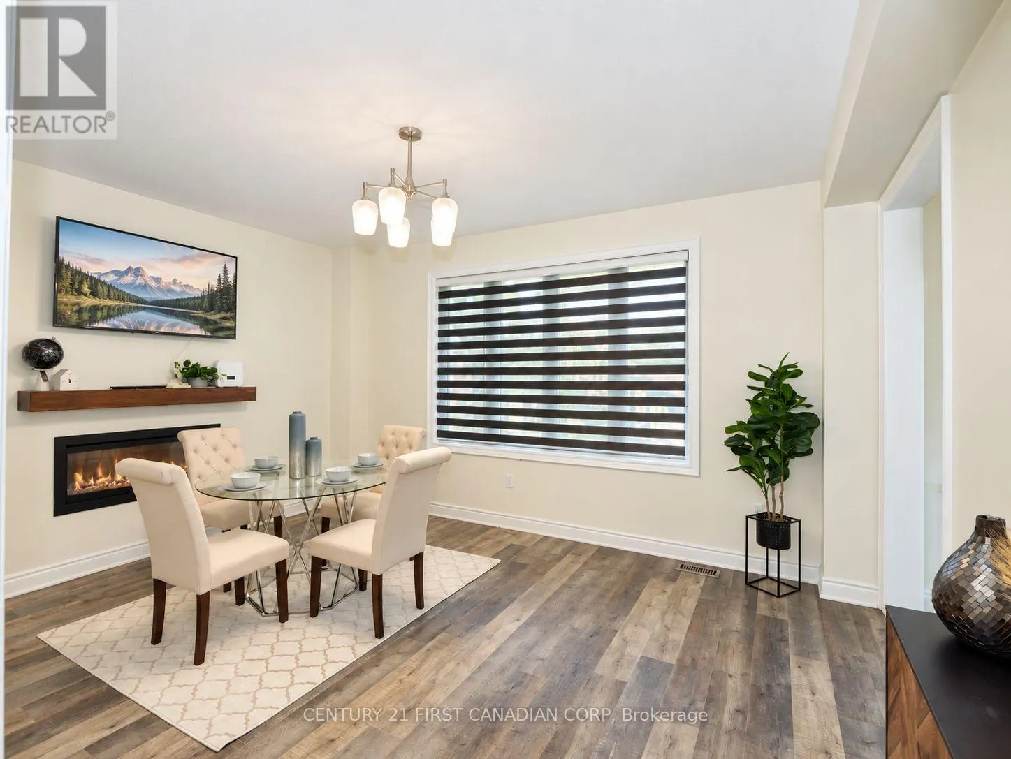 36 SEATON CRESCENT