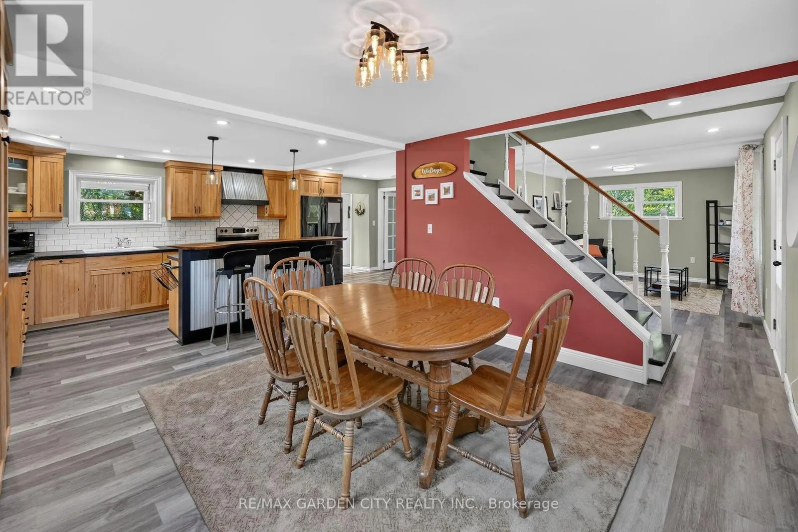 843 LYONS CREEK ROAD