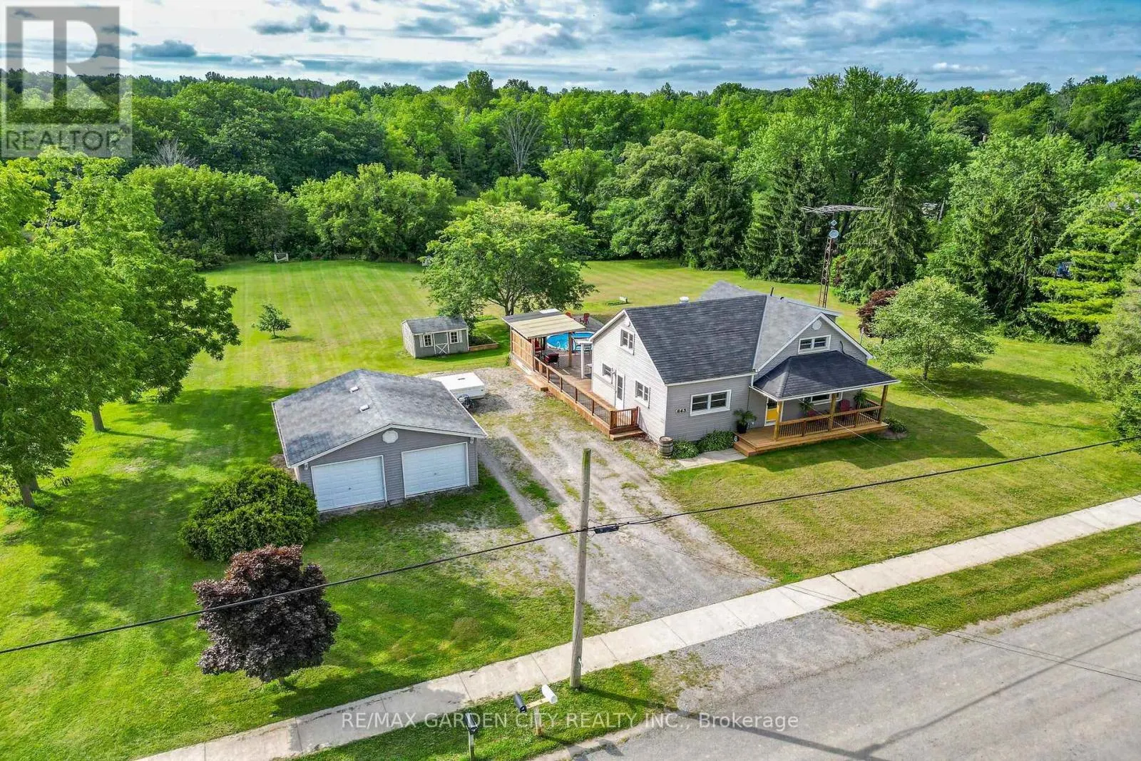 843 LYONS CREEK ROAD