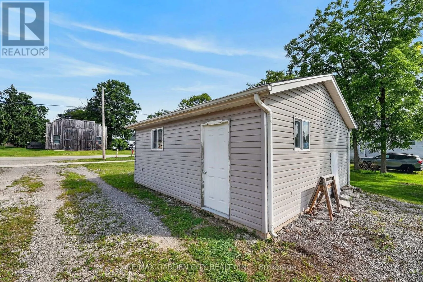 843 LYONS CREEK ROAD