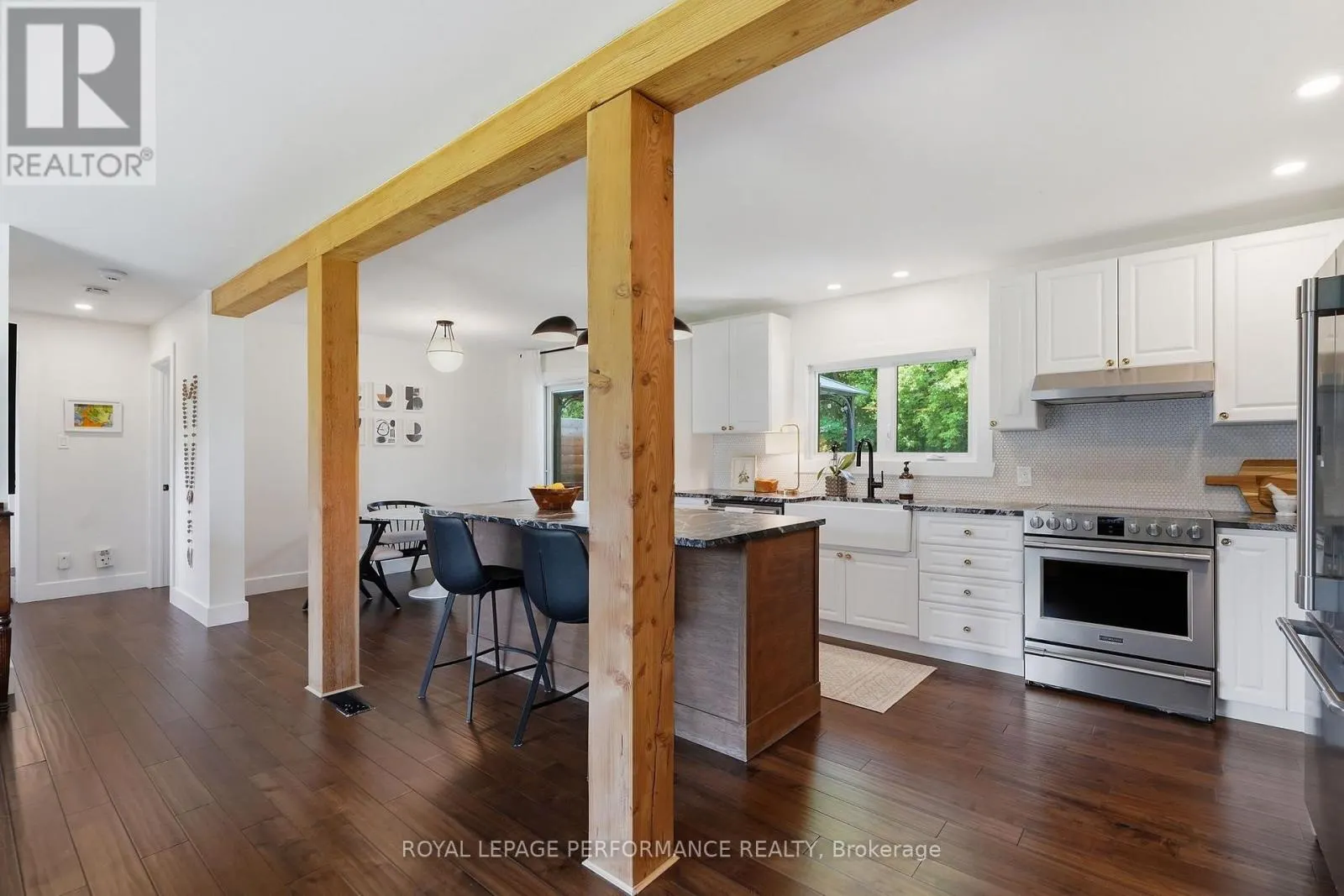 3786 FRONT ROAD
