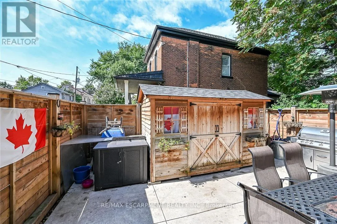 109 RAY STREET