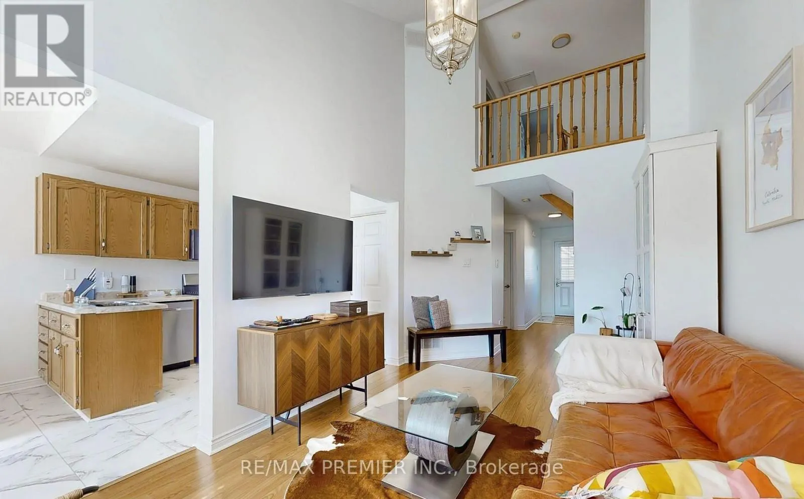 13 - 9 WENTWORTH DRIVE