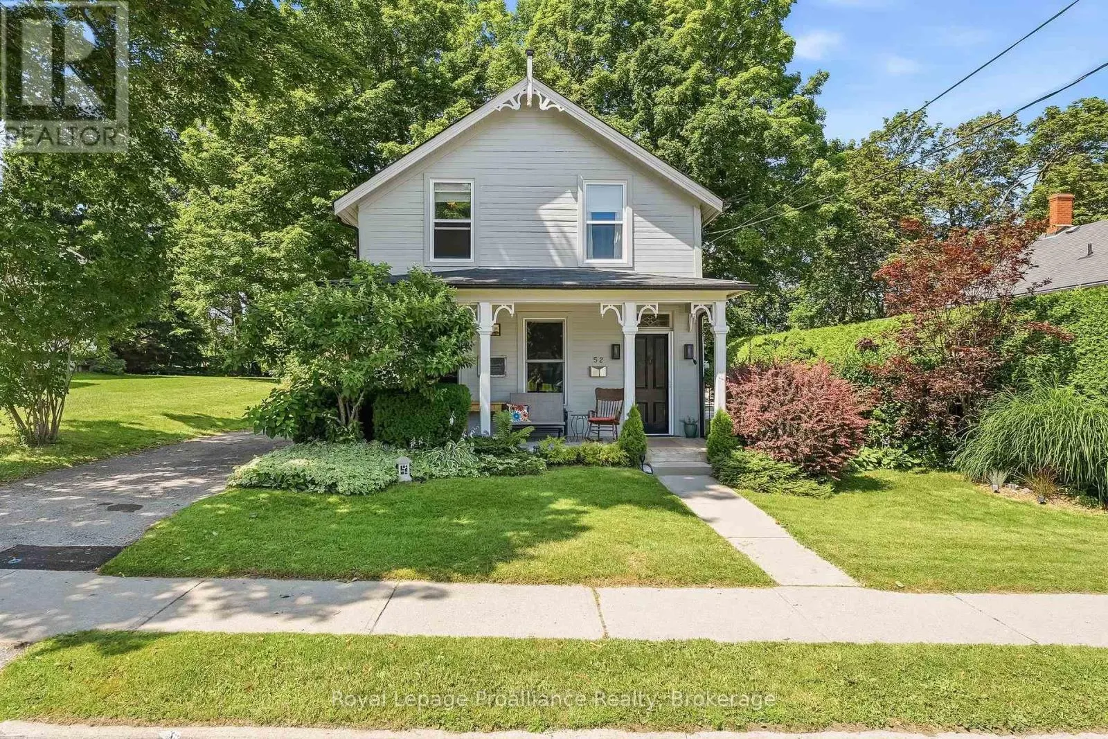 52 BRAMLEY STREET S