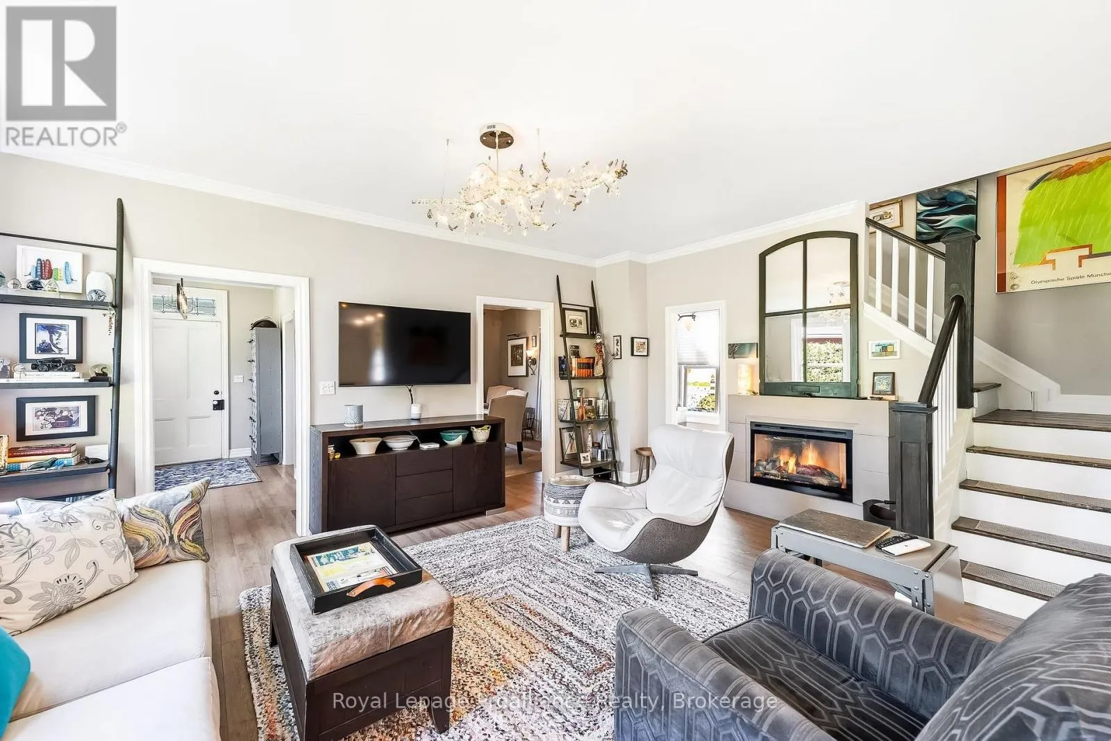 52 BRAMLEY STREET S