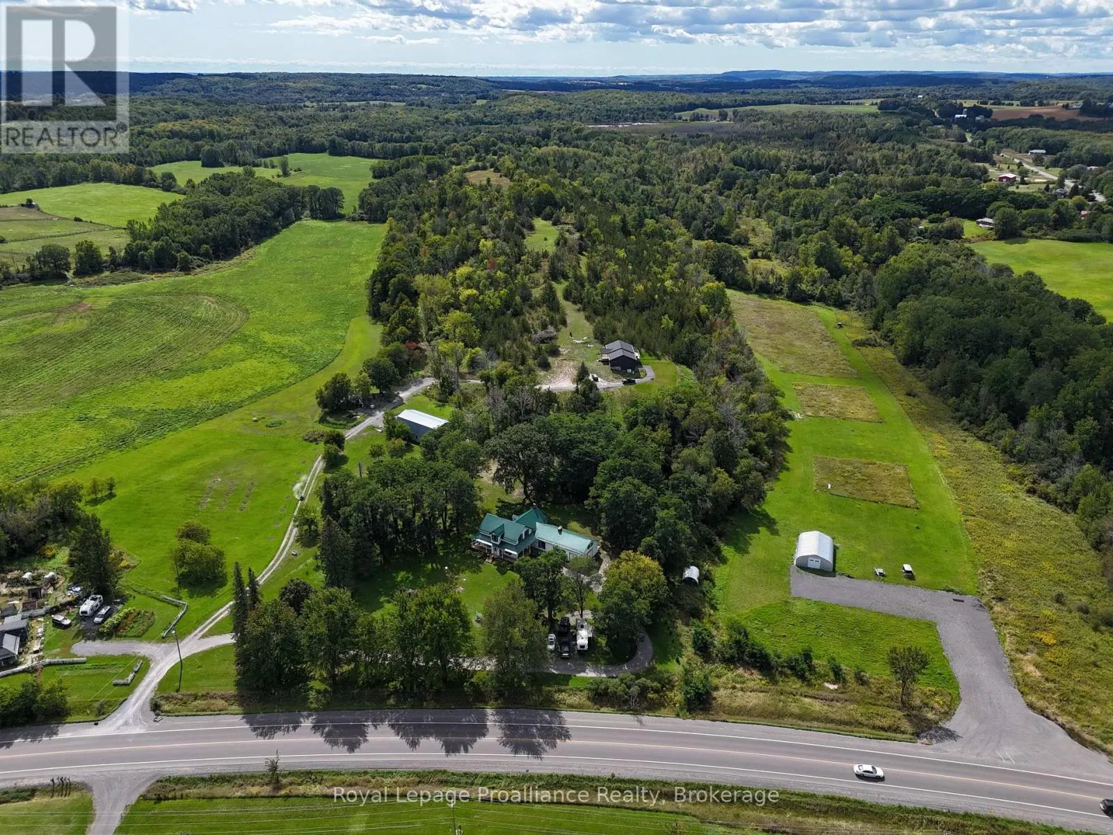 729 FOXBORO-STIRLING ROAD
